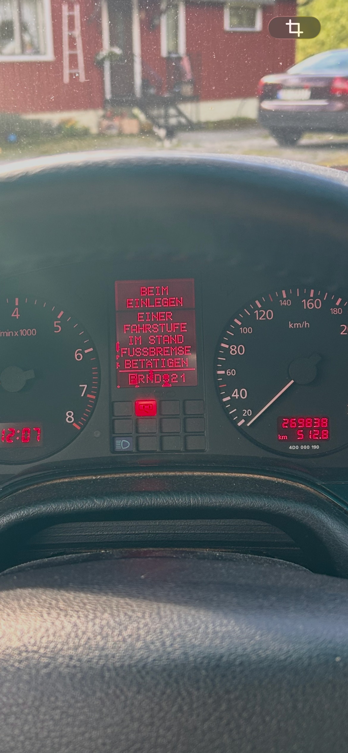 Audi A8 2.8 V6 quattro Automatic, 4-trins, 174ps, 1995
