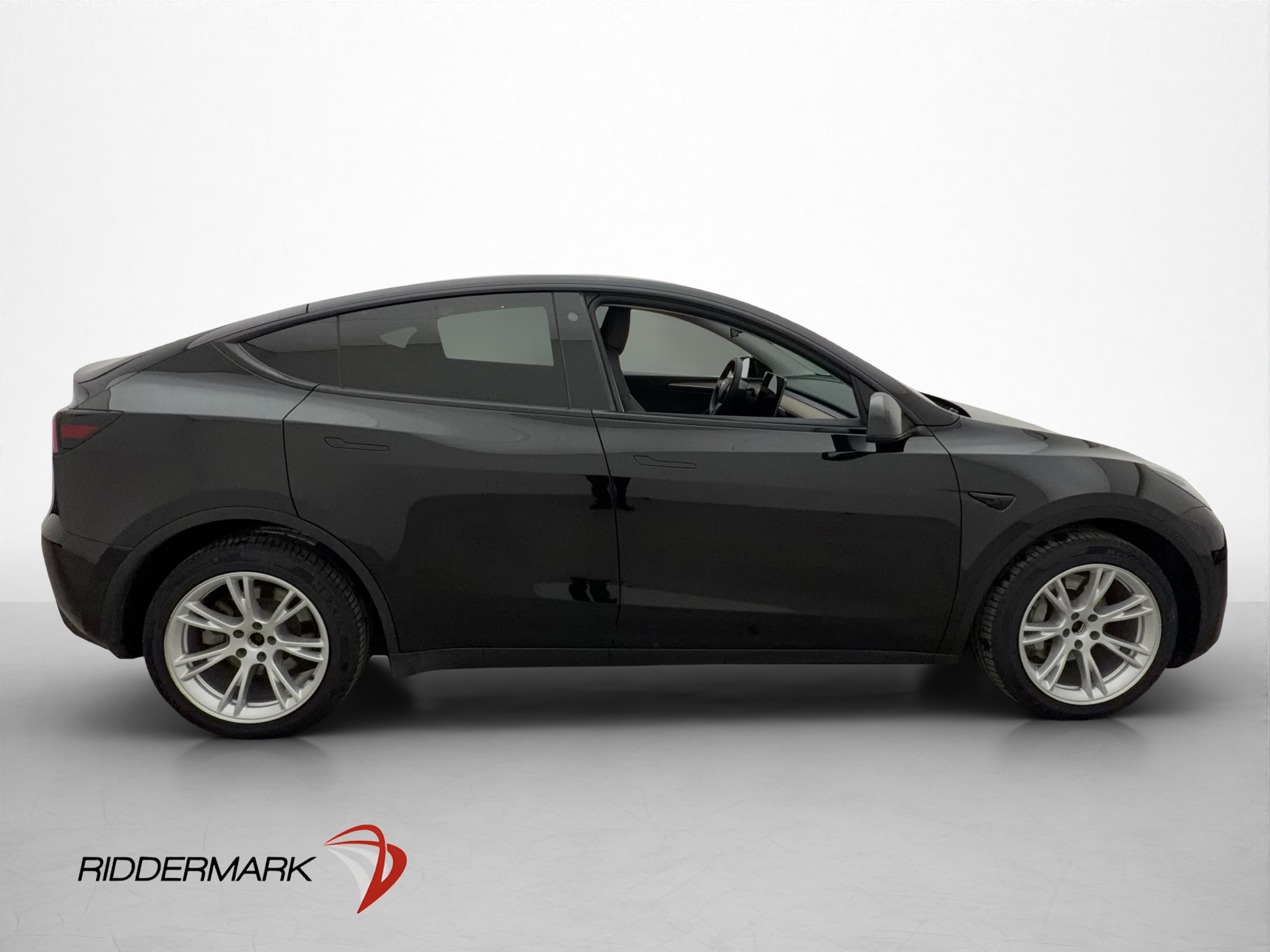 Tesla Model Y Long Range AWD, 514ps, 2022