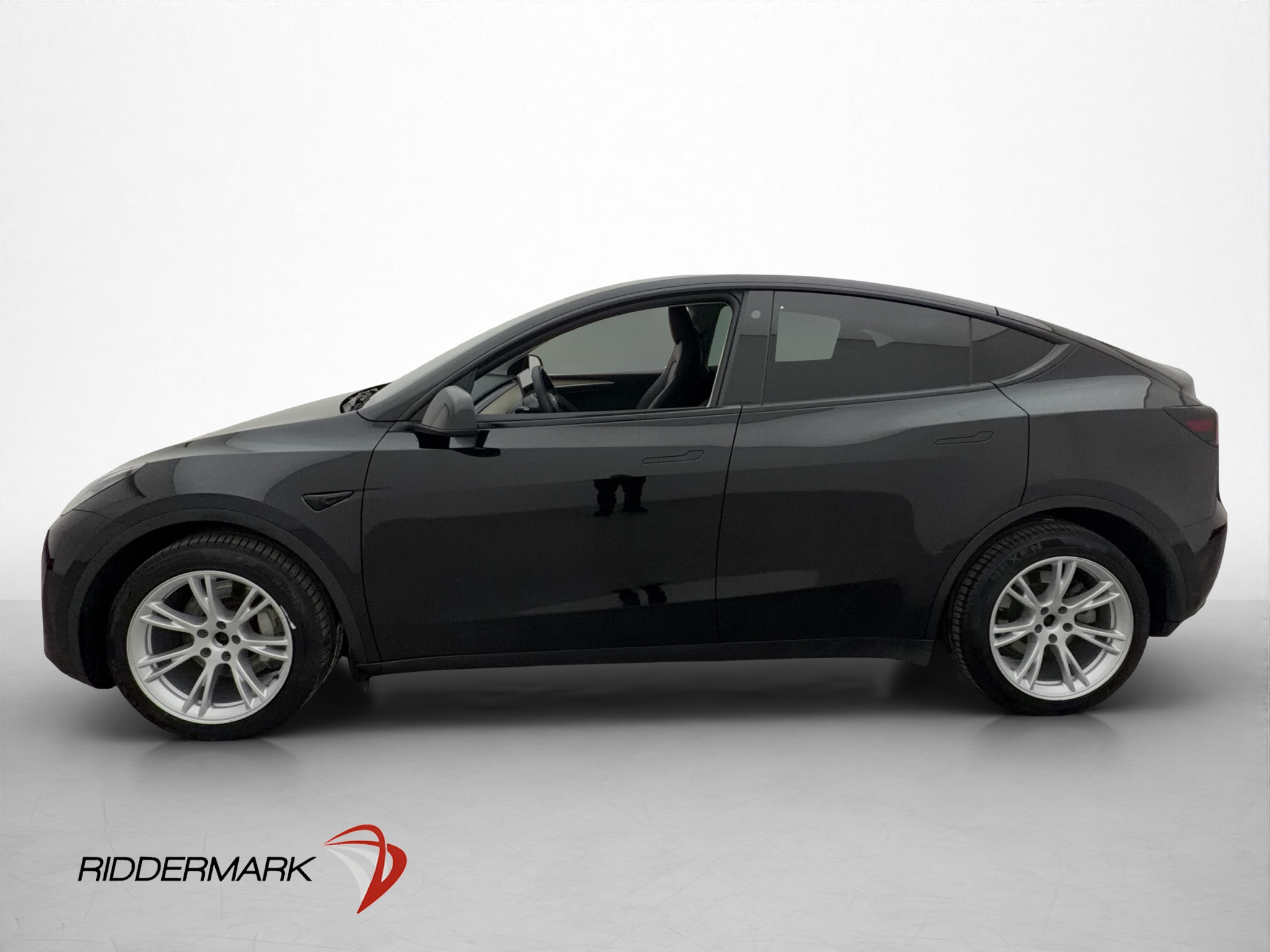 Tesla Model Y Long Range AWD, 514ps, 2022