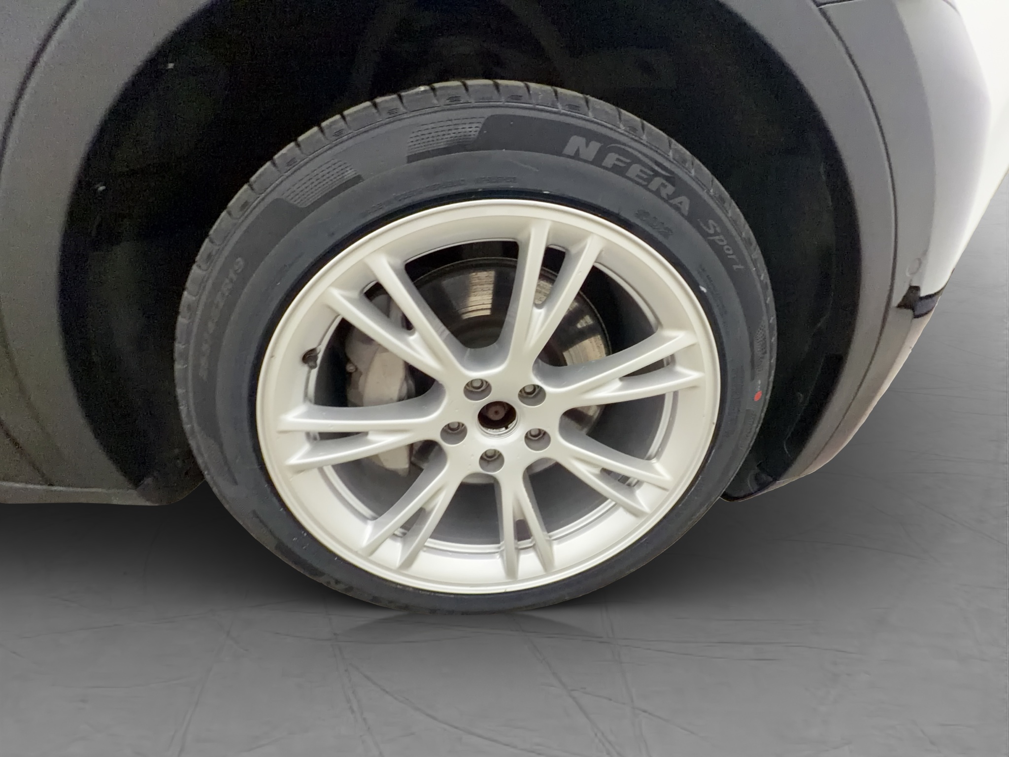 Tesla Model Y Long Range AWD, 514ps, 2022
