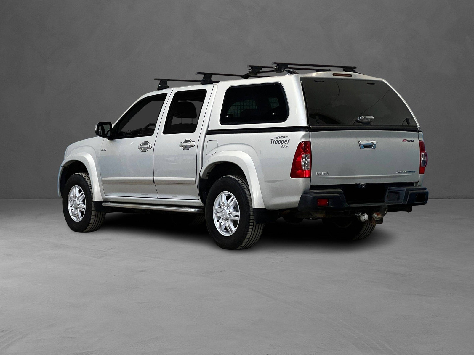 Isuzu D-Max Single Cab 3.0 4WD Automatic, 163hp, 2011