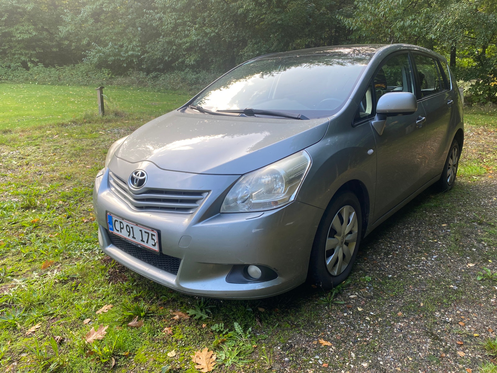 Toyota Verso 2.0 D-4D Manual, 126hp, 2010