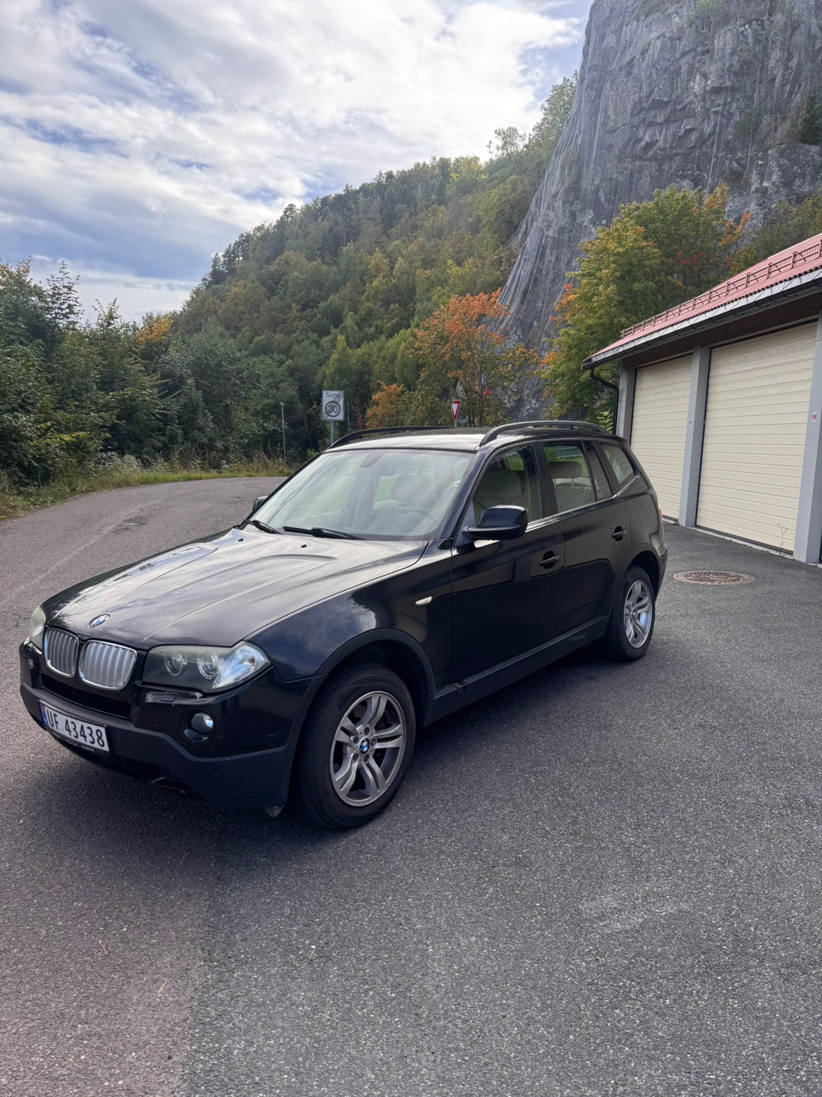 BMW X3 xDrive18d Manual, 6-trins, 143ps, 2009