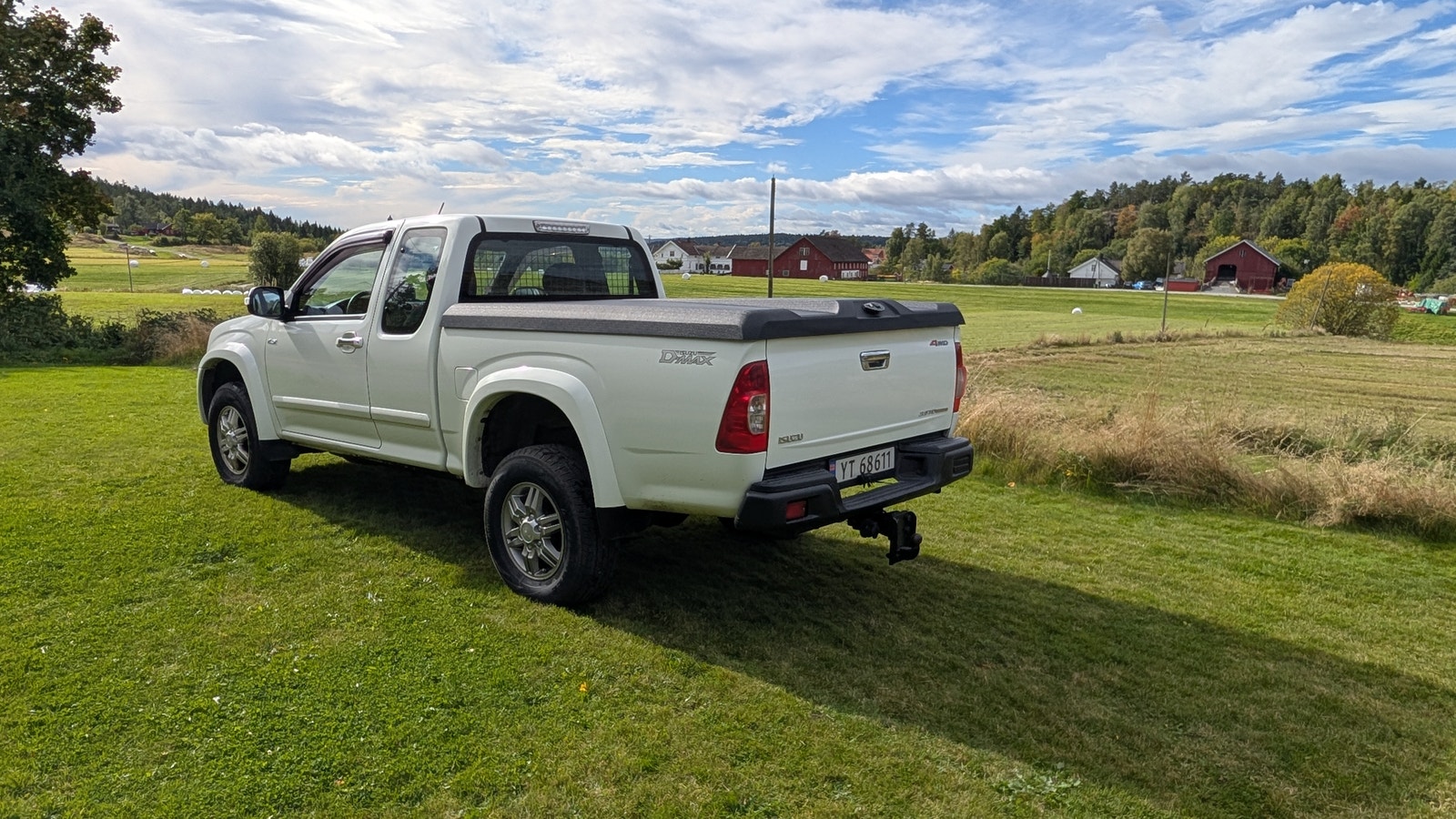 Isuzu D-Max Single Cab 3.0 4WD Automatic, 163hp, 2011
