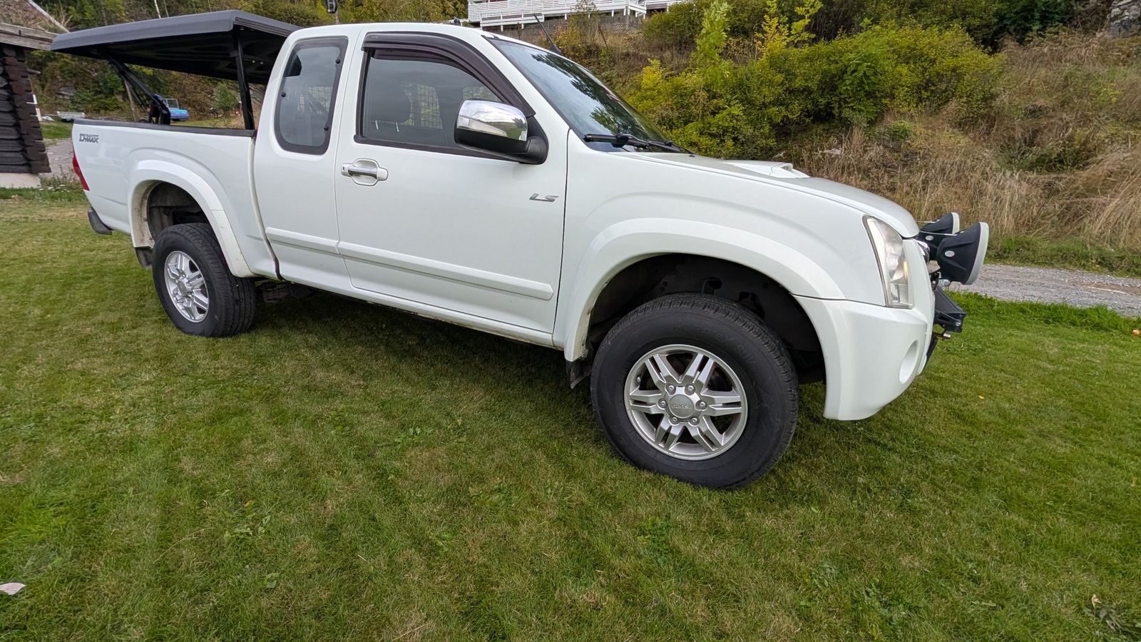 Isuzu D-Max Single Cab 3.0 4WD Automatic, 163hp, 2011