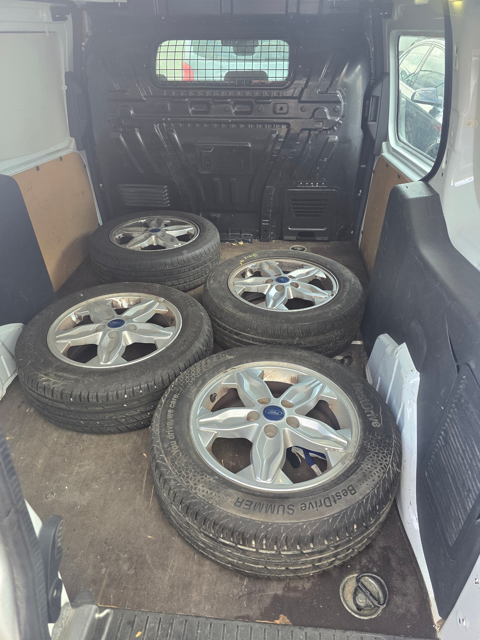 Ford Transit Connect 230 LWB 1.5 TDCi Powershift 6, 6-trins, 120ps, 2017
