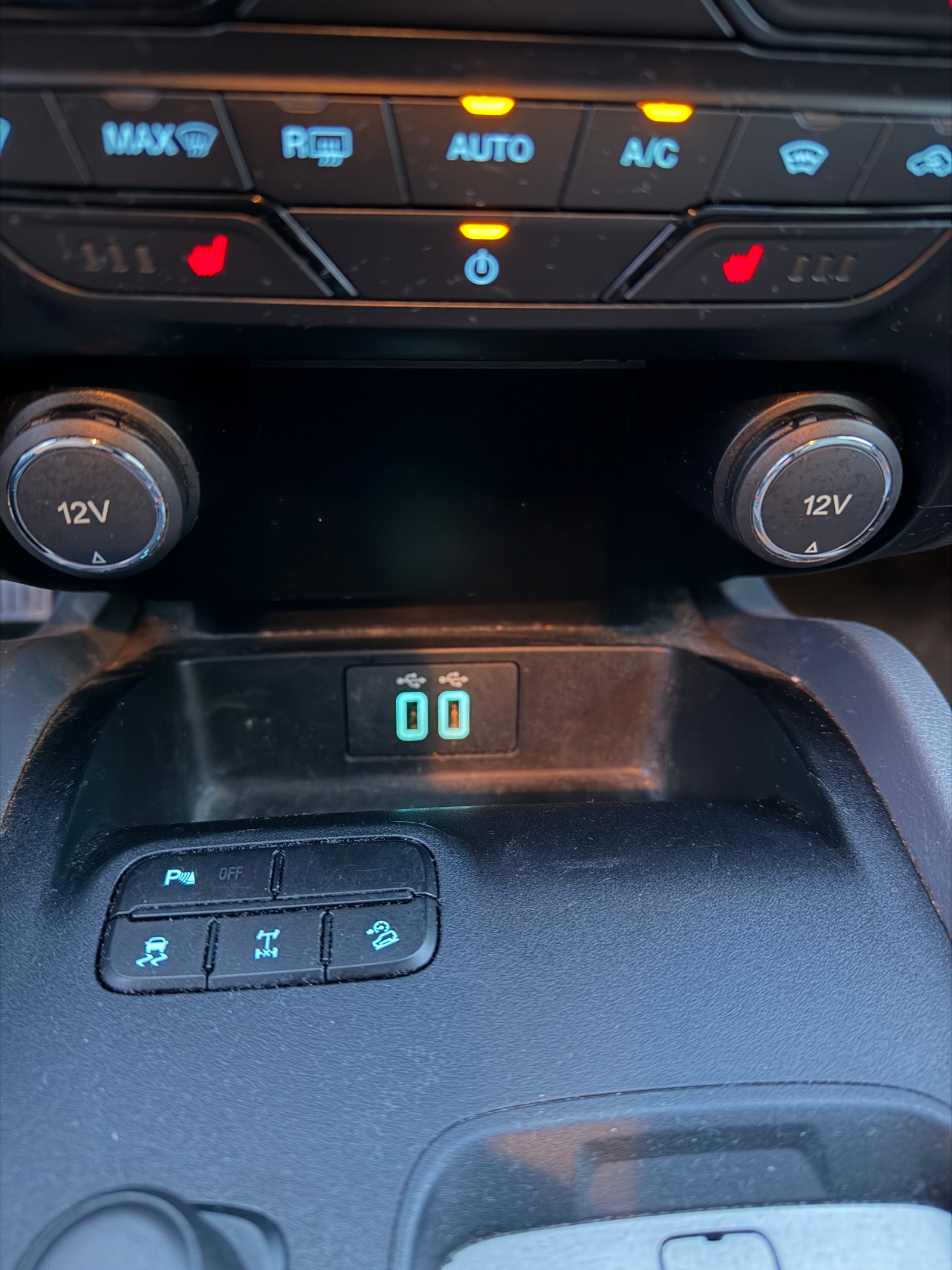 Ford Ranger Double Cab 3.2 TDCi 4x4 SelectShift, 6-trins, 200ps, 2018