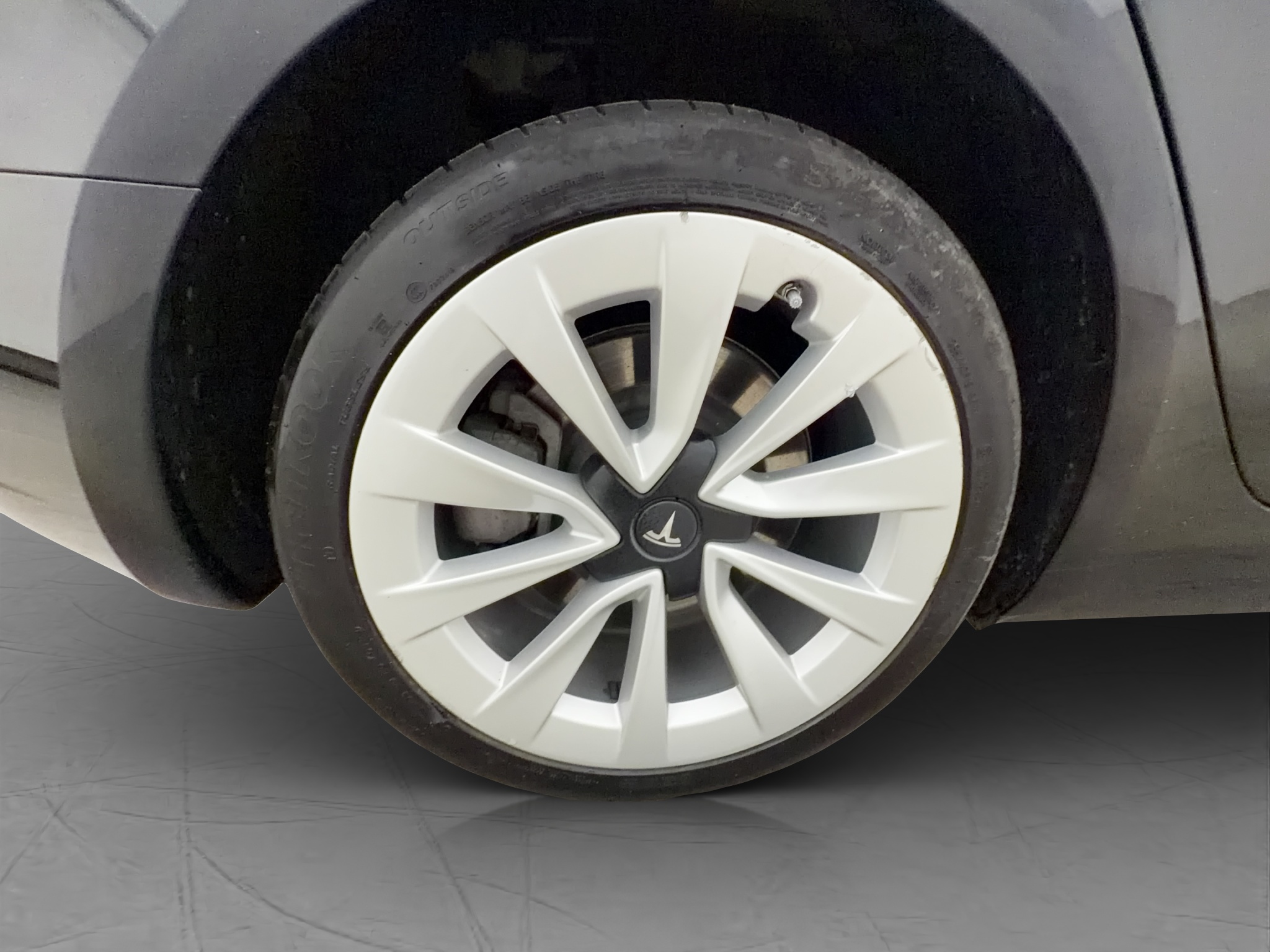 Tesla Model 3 Standard Range, 283ps, 2023