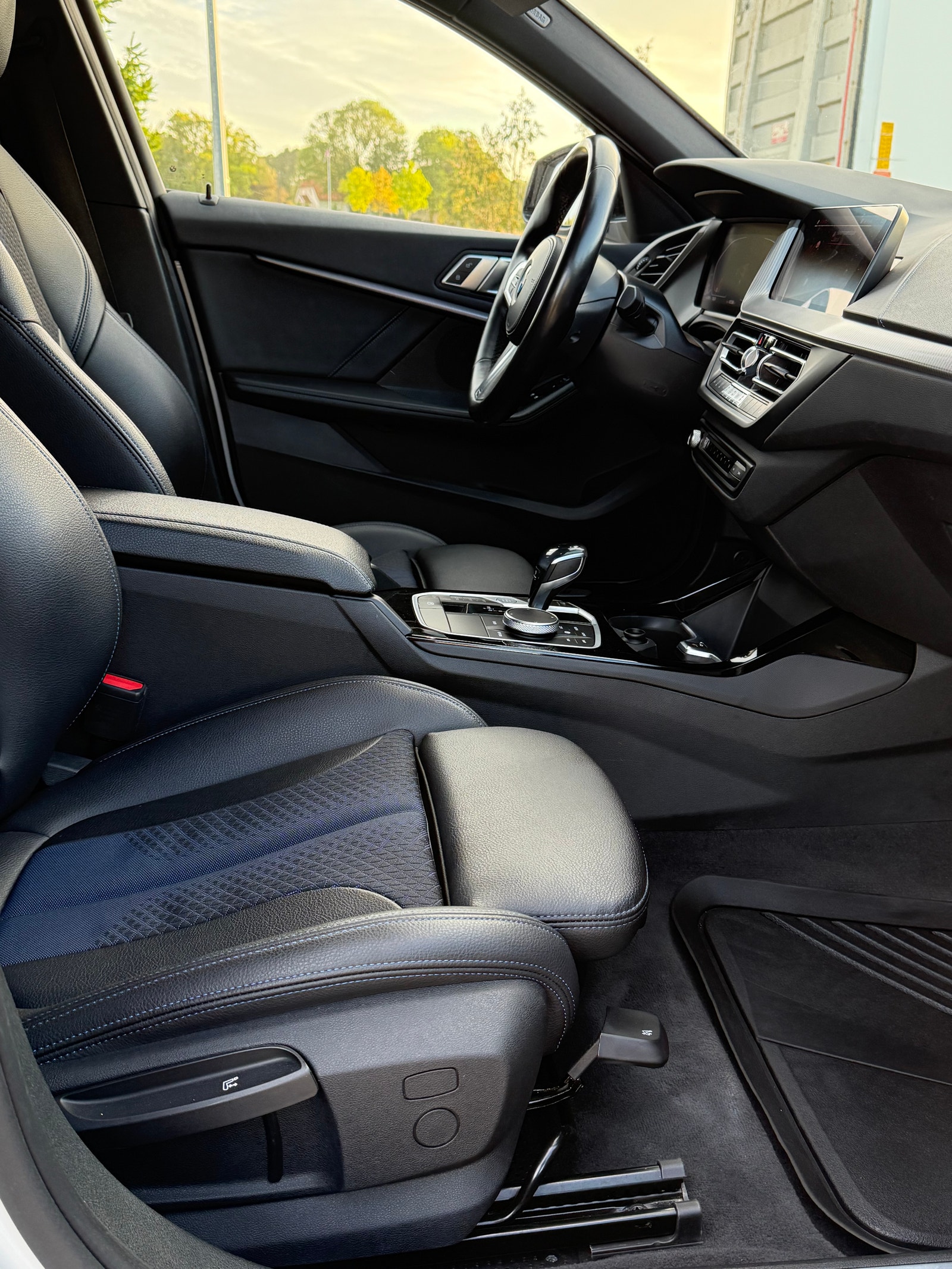 BMW 118d Steptronic, 150hp, 2021