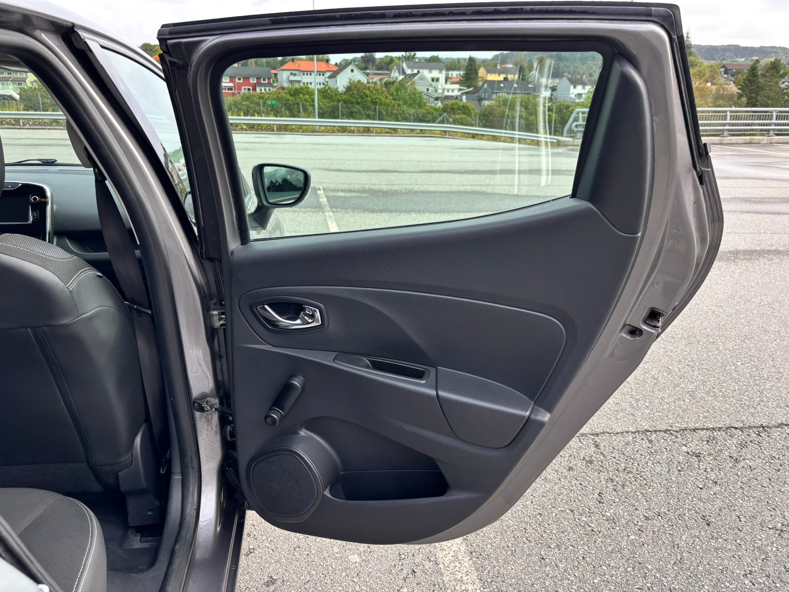 Renault Clio 0.9 TCe Manual, 5-trins, 90ps, 2013