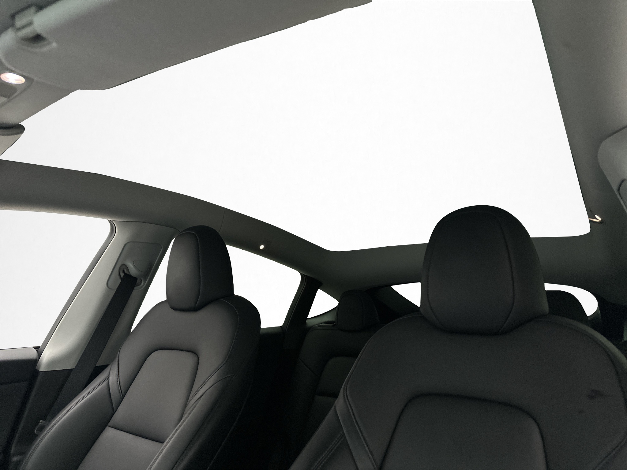 Tesla Model Y Long Range AWD, 514ps, 2024