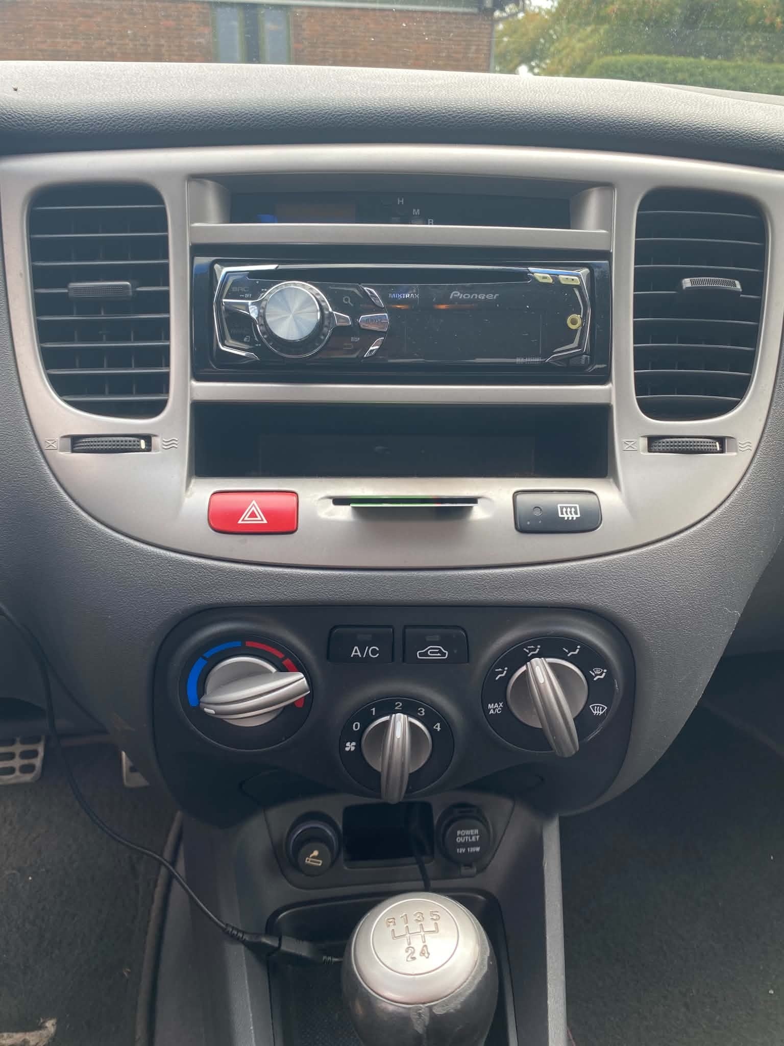 Kia Rio 1.4 Manual, 97hp, 2006