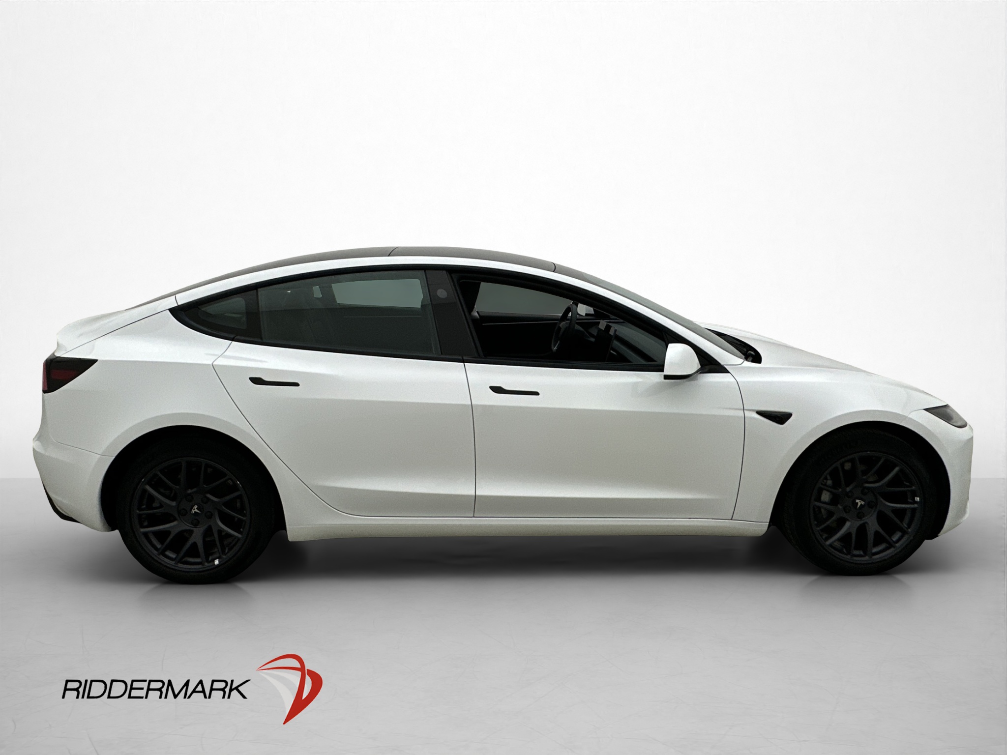 Tesla Model 3 Long Range AWD, 498ps, 2024