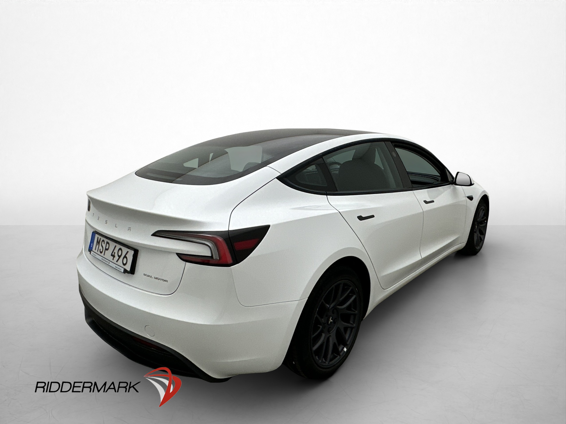 Tesla Model 3 Long Range AWD, 498ps, 2024
