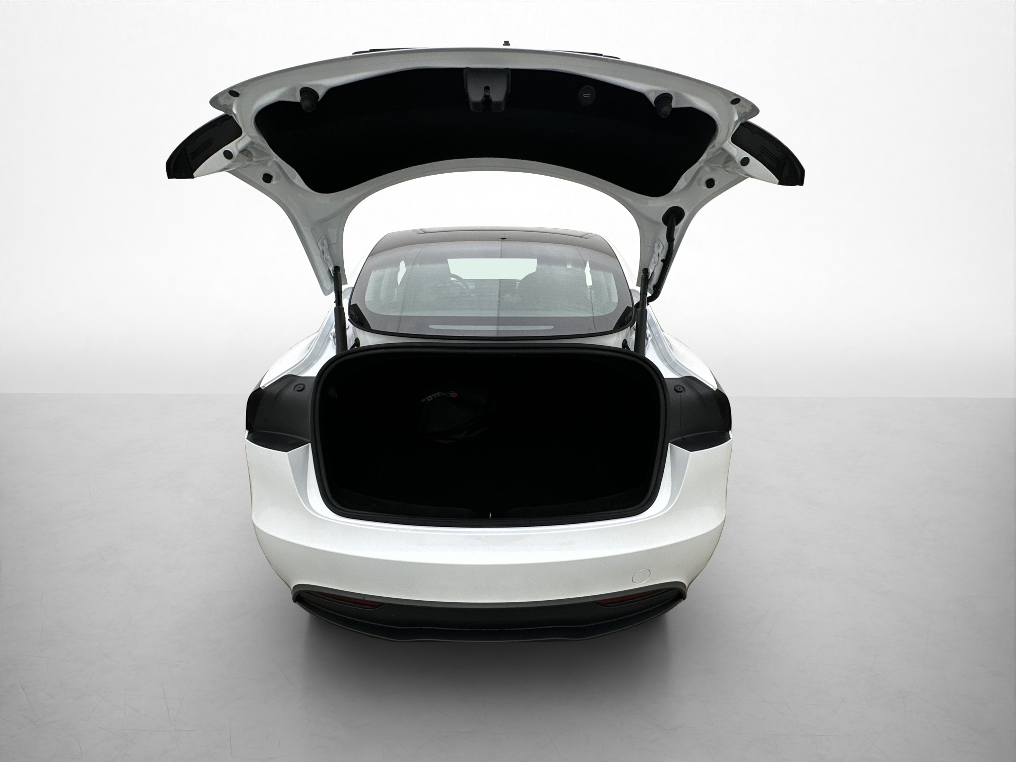 Tesla Model 3 Long Range AWD, 498ps, 2024