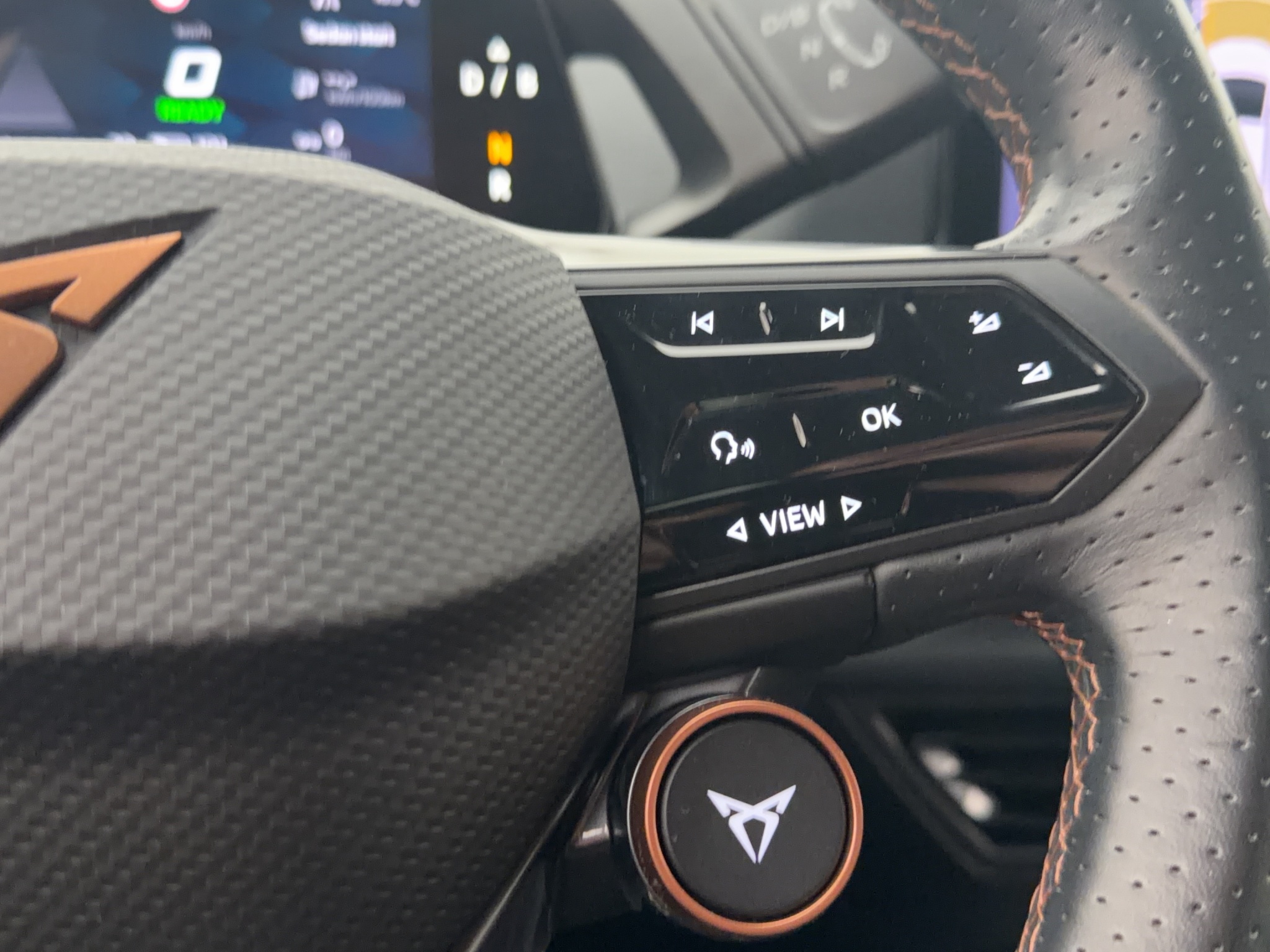 CUPRA Born e-boost 77, 231hp, 2022
