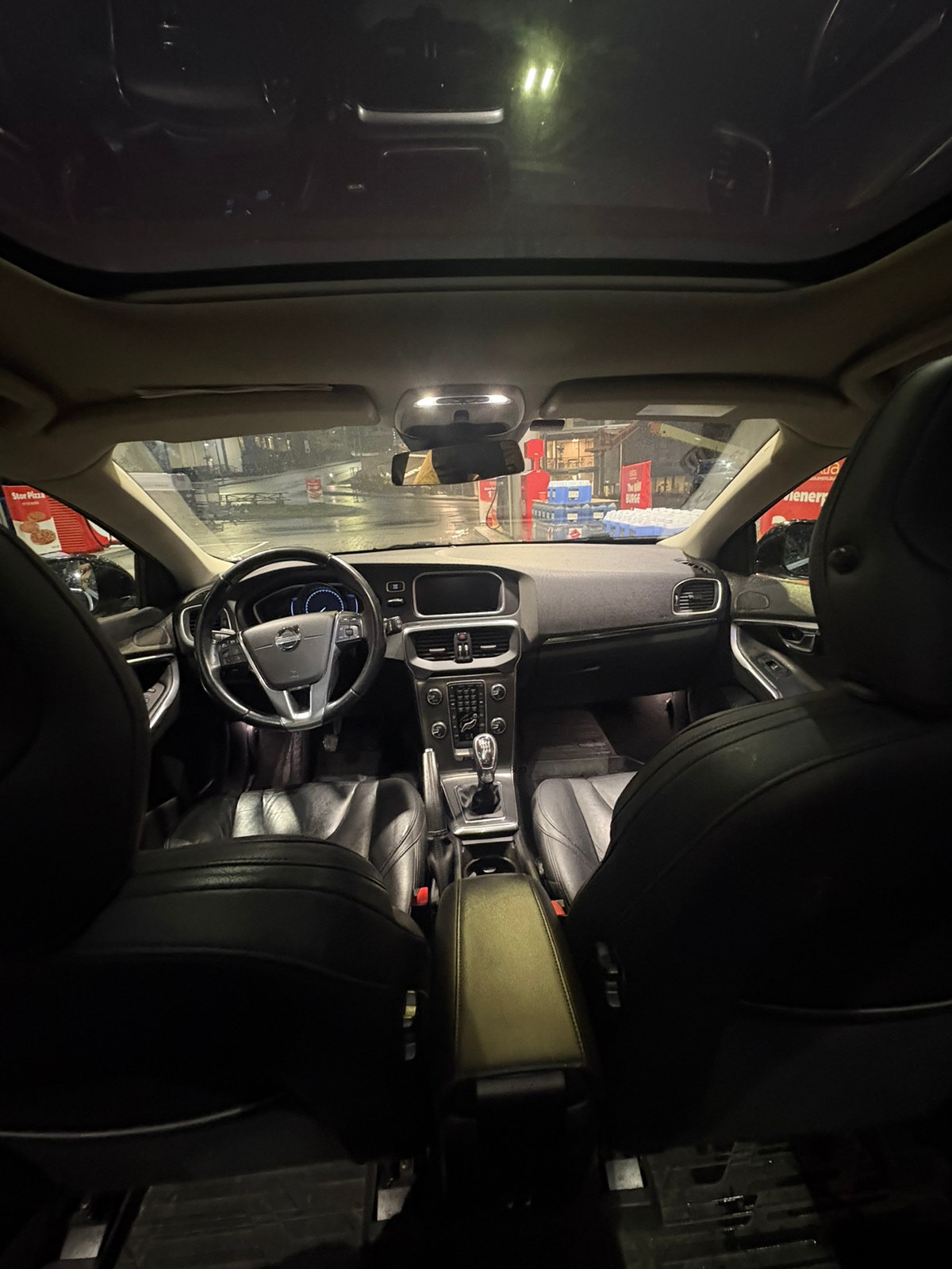 Volvo V40 D2 Manual, 6-trins, 115ps, 2013