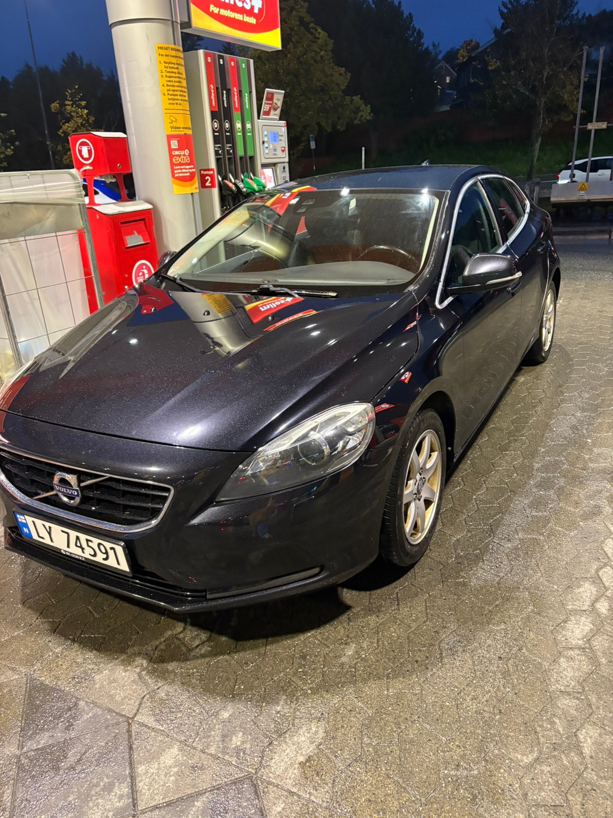 Volvo V40 D2 Manual, 6-trins, 115ps, 2013