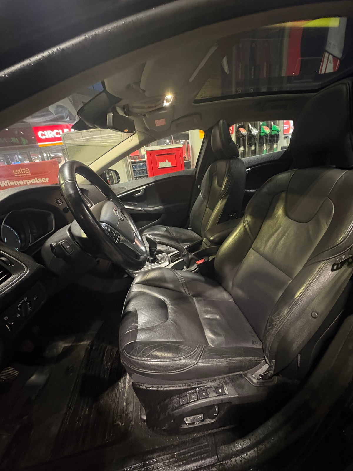 Volvo V40 D2 Manual, 6-trins, 115ps, 2013
