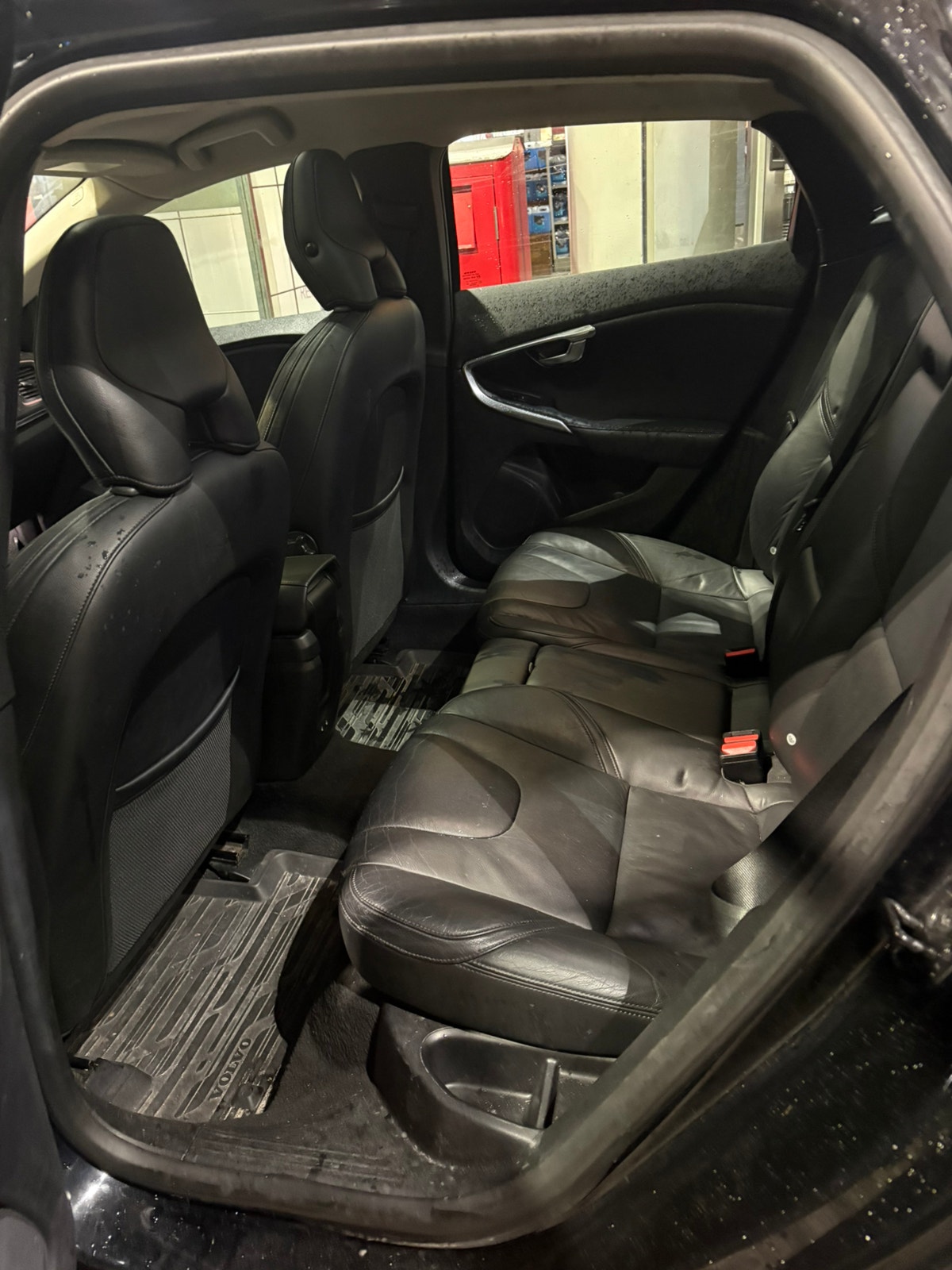 Volvo V40 D2 Manual, 6-trins, 115ps, 2013