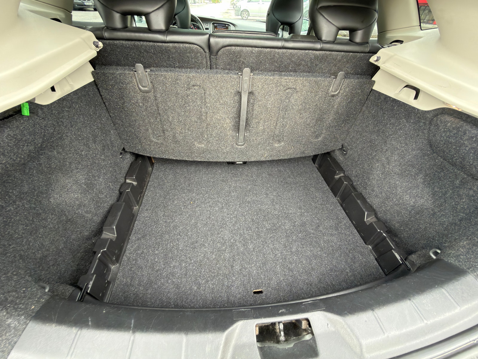 Volvo V40 D2 Manual, 6-trins, 115ps, 2013