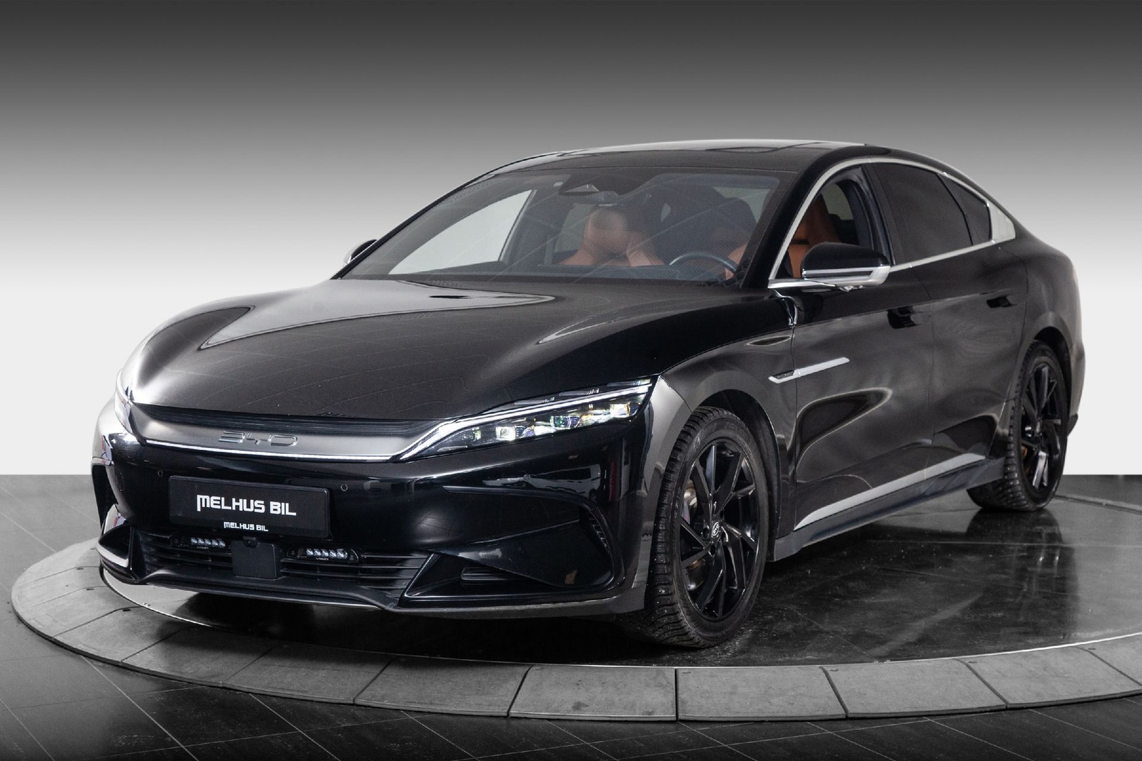 BYD Han EV AWD, 517hp, 2022