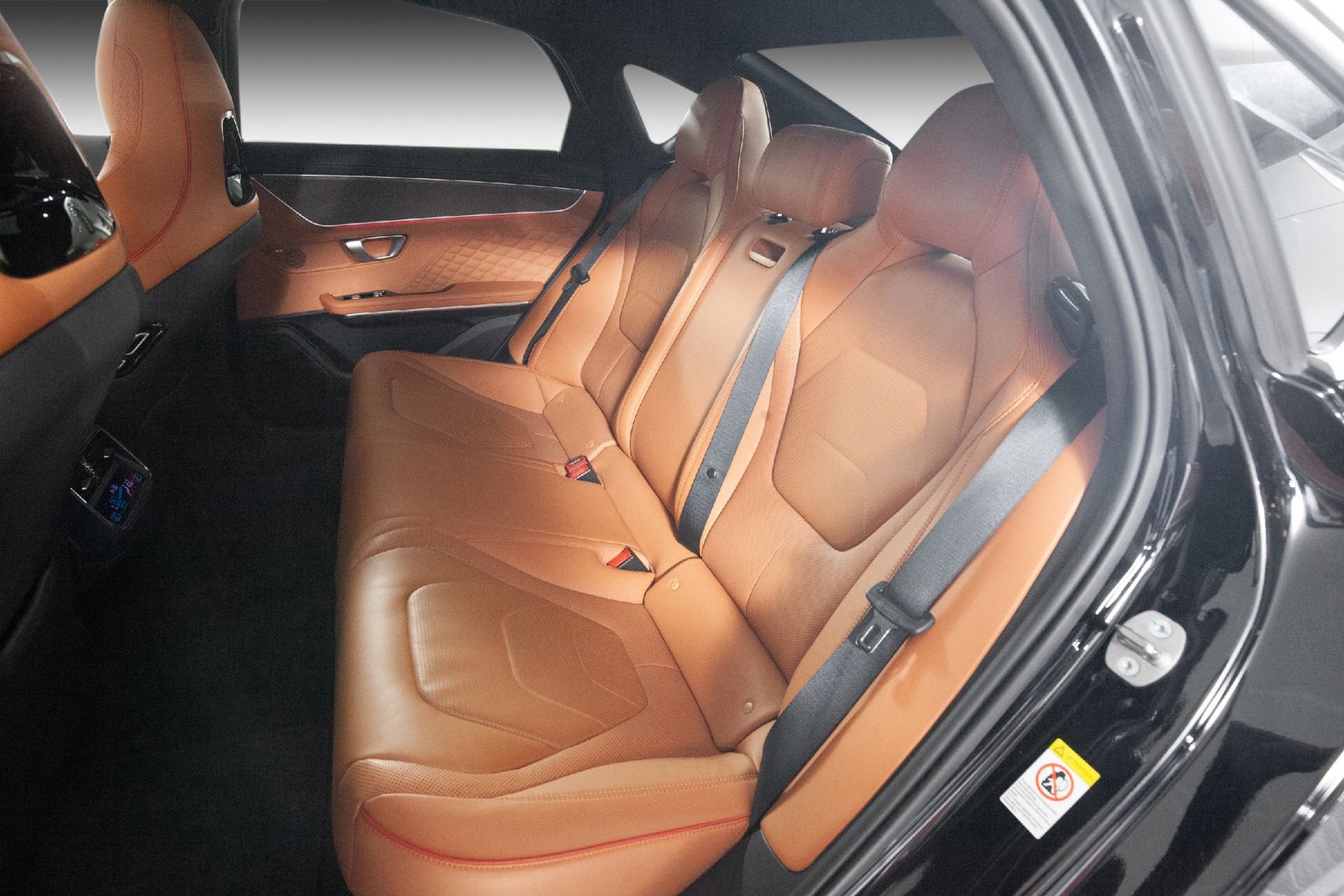 BYD Han EV AWD, 517hp, 2022