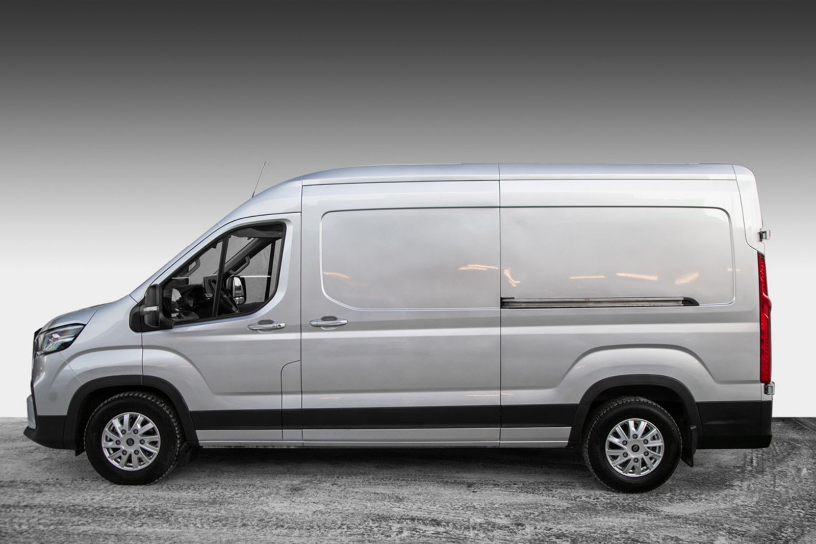 Maxus e-Deliver 9 72 kWh, 204ps, 2023