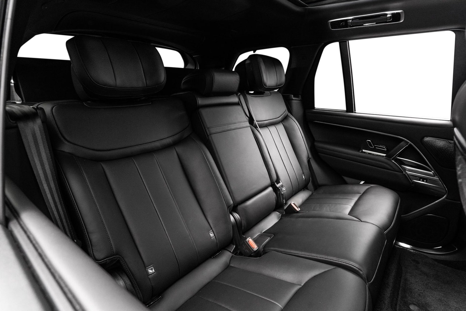 Land Rover Range Rover P550e Automatic, 550hp, 2025