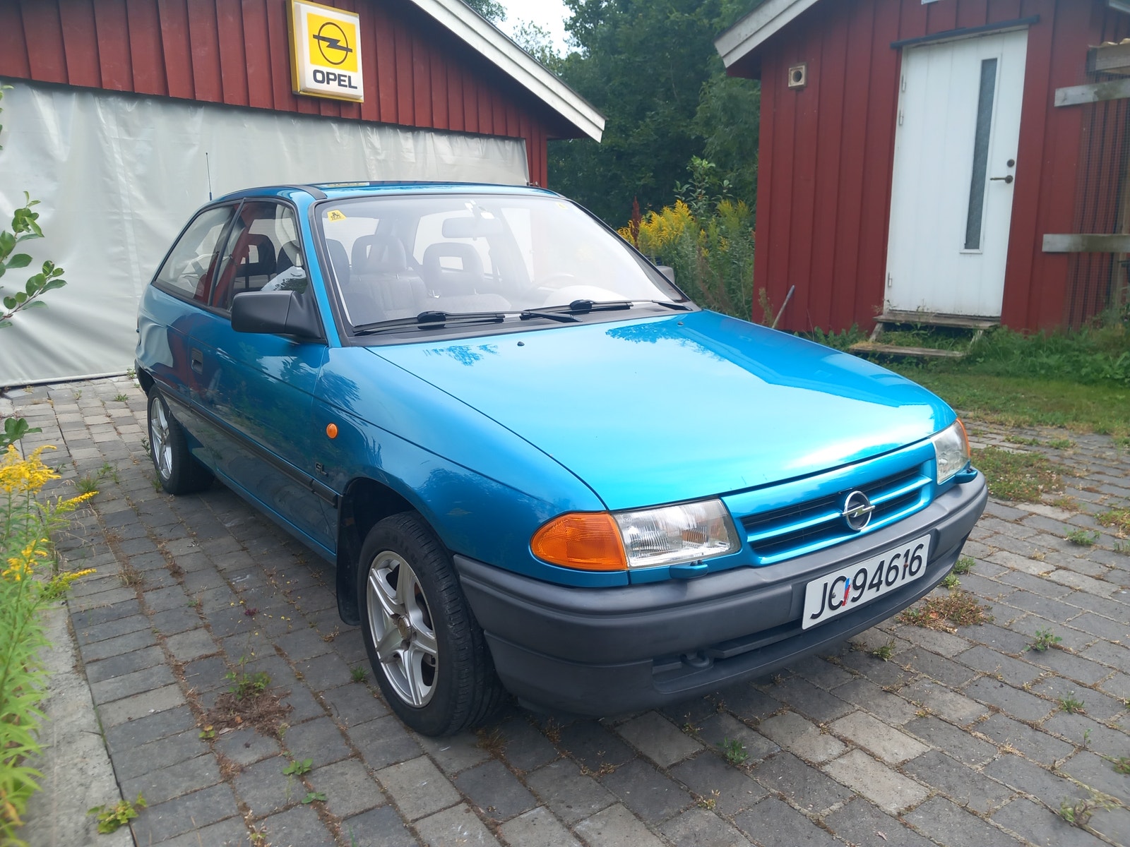 Opel Astra 3-door 1.6 Si Automatic, 4-trins, 101ps, 1994