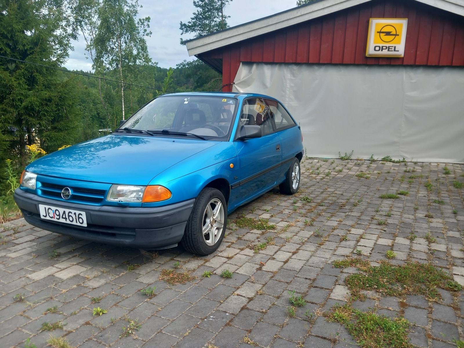 Opel Astra 3-door 1.6 Si Automatic, 4-trins, 101ps, 1994