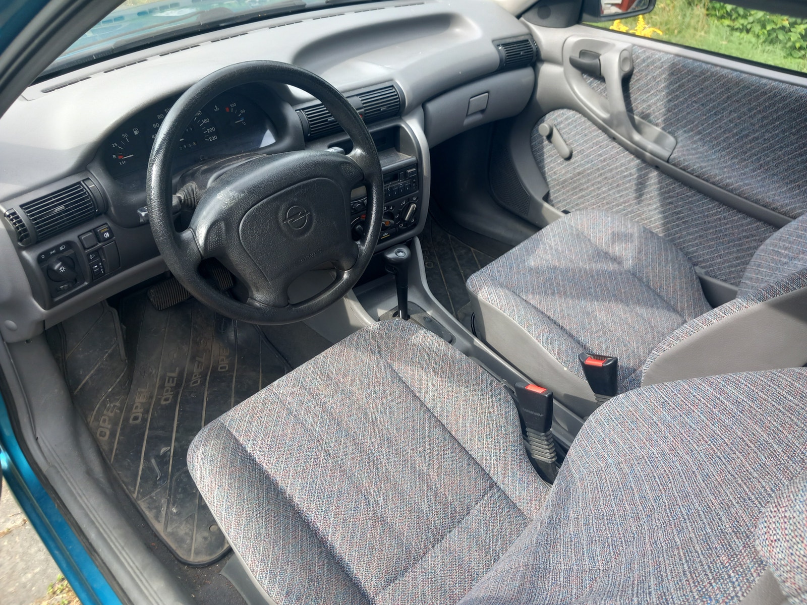 Opel Astra 3-door 1.6 Si Automatic, 4-trins, 101ps, 1994