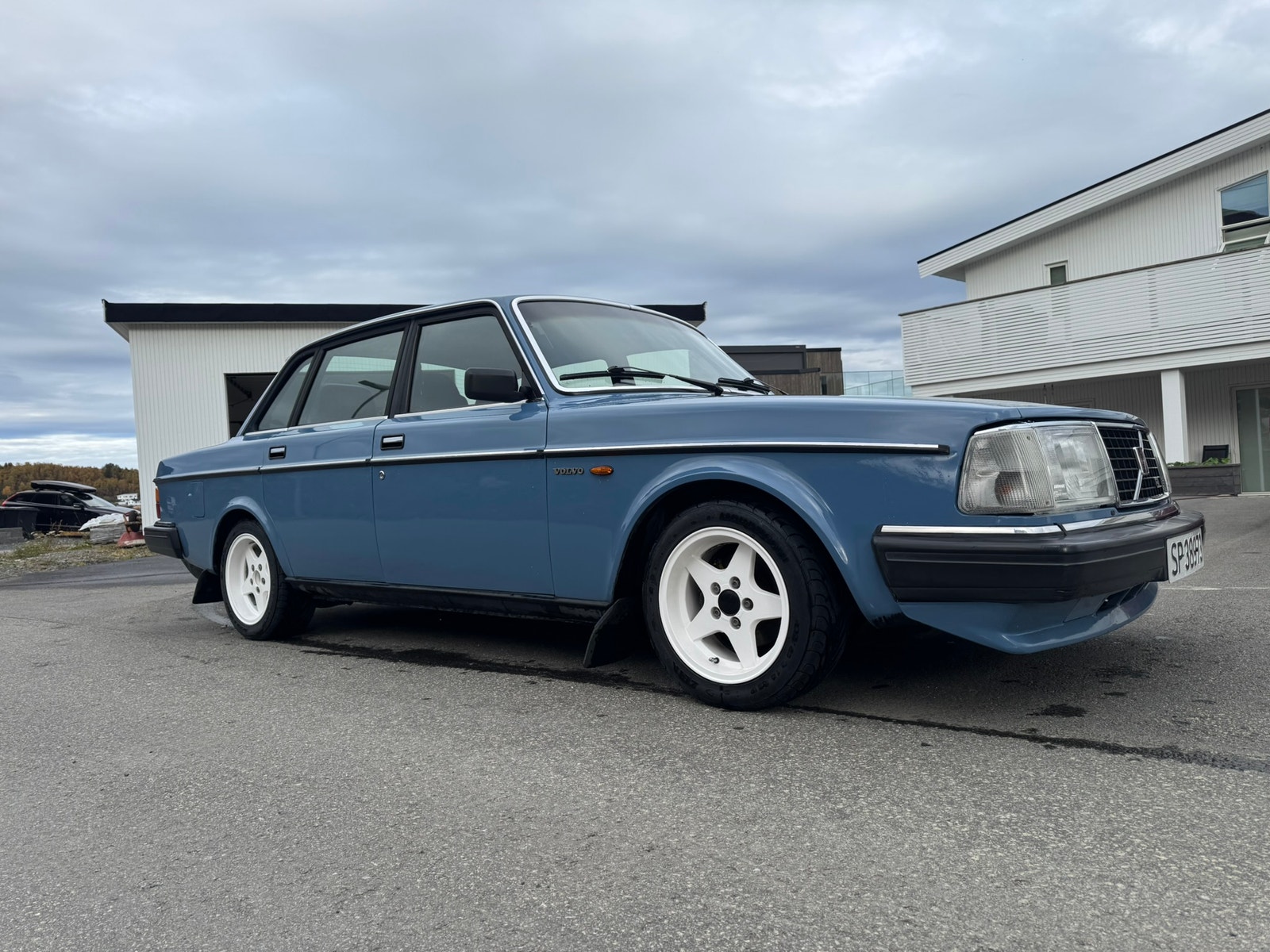 Volvo 244 2.1 Manual, 4-trins, 106ps, 1981