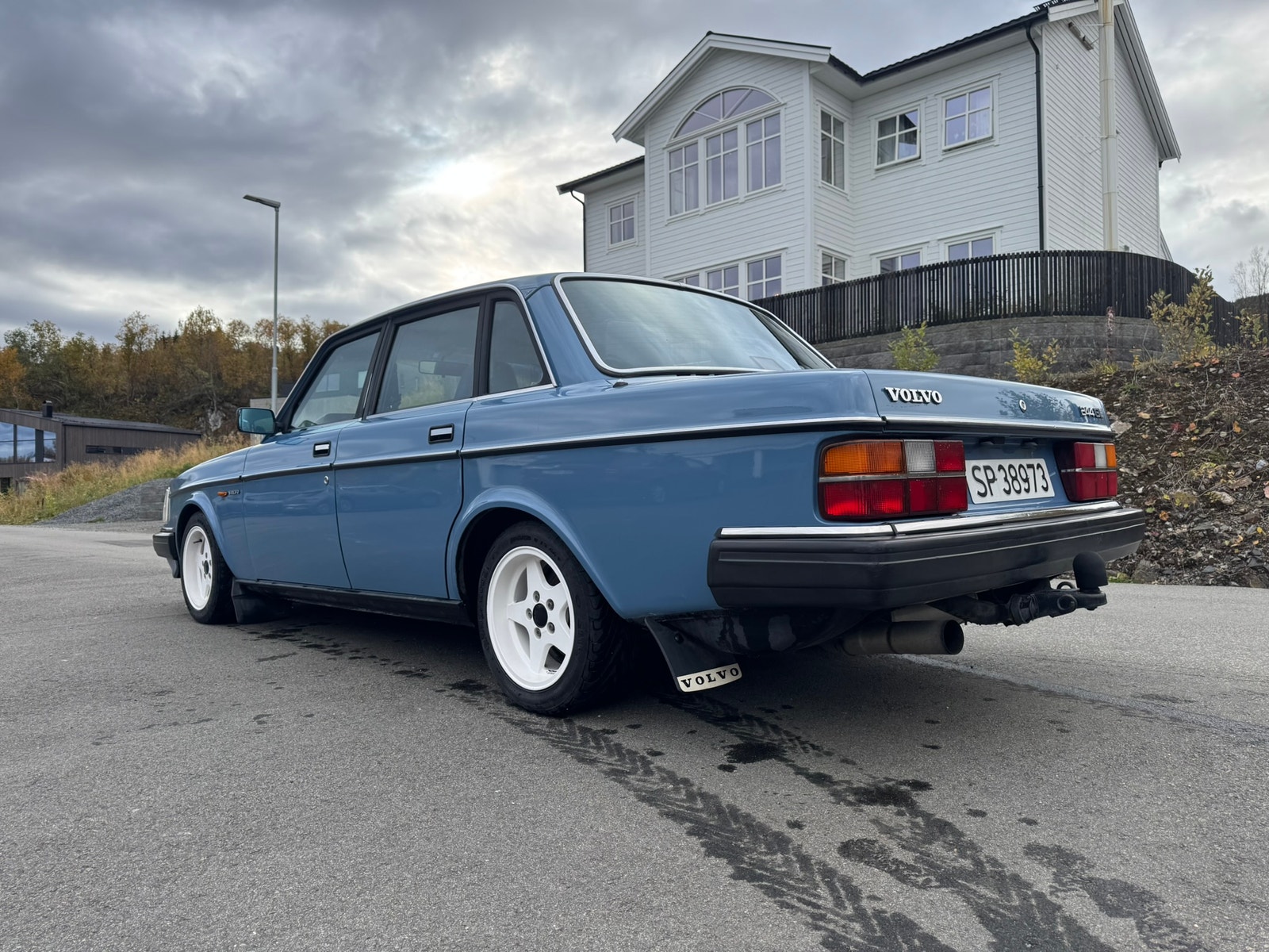 Volvo 244 2.1 Manual, 4-trins, 106ps, 1981