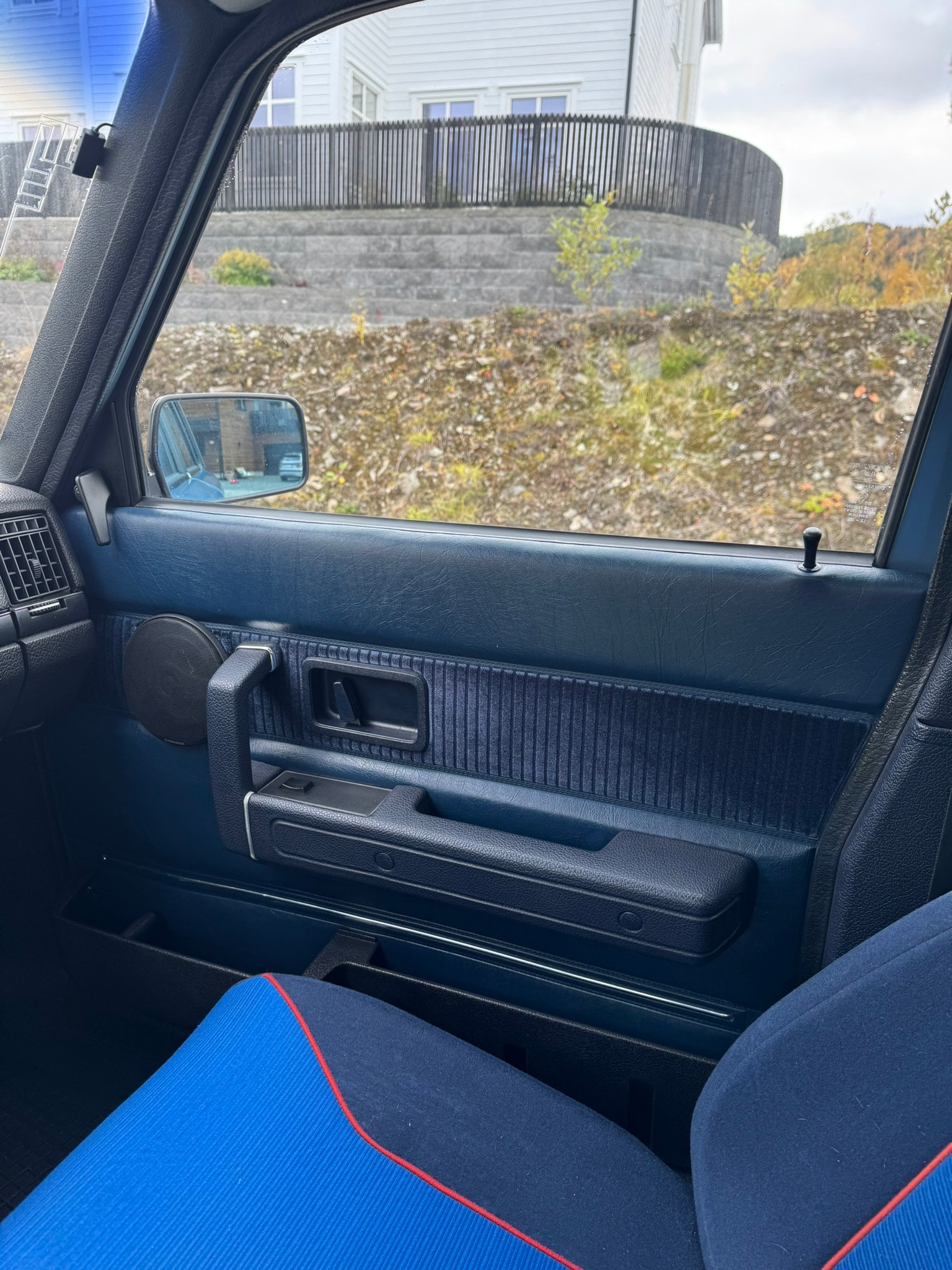 Volvo 244 2.1 Manual, 4-trins, 106ps, 1981