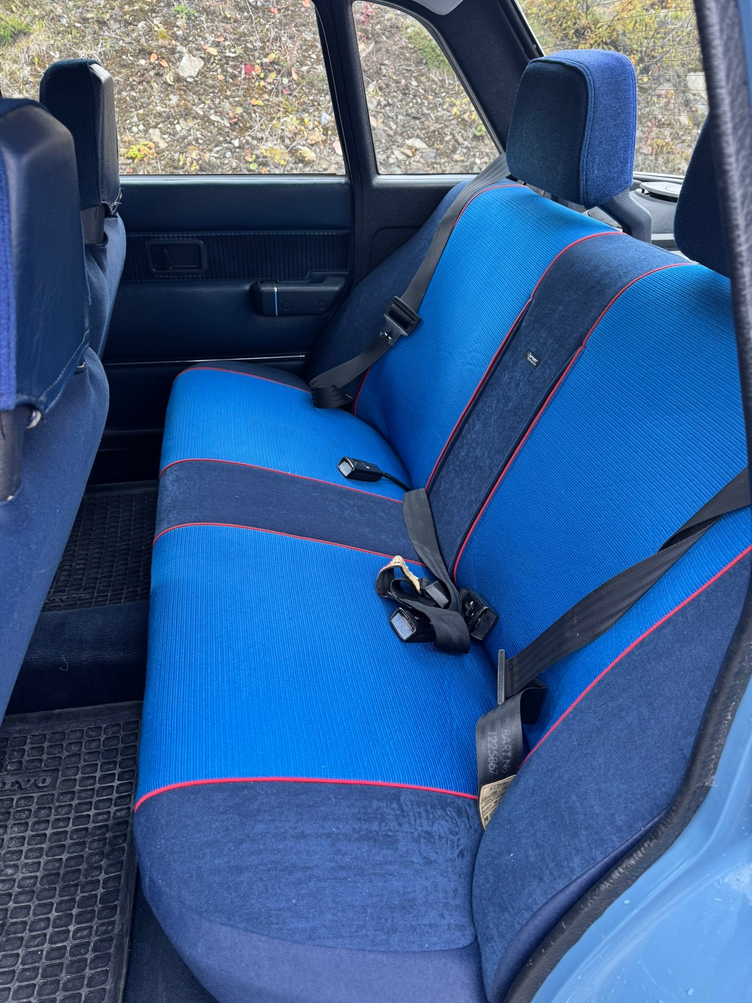 Volvo 244 2.1 Manual, 4-trins, 106ps, 1981