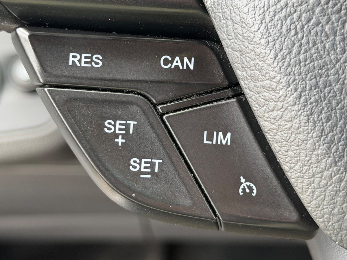 Ford C-MAX 1.5 TDCi Powershift, 6-trinn, 120hk, 2017