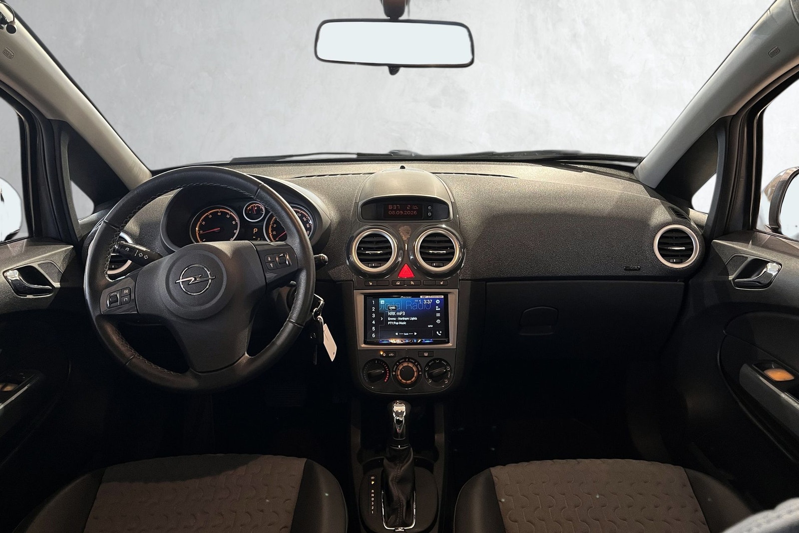 Opel Corsa 5-door 1.4 Automatic, 100hp, 2012