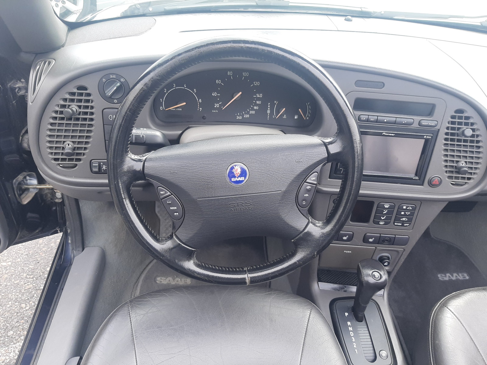 Saab 9-3 Convertible 2.0 T Automatic, 4-trins, 150ps, 2001