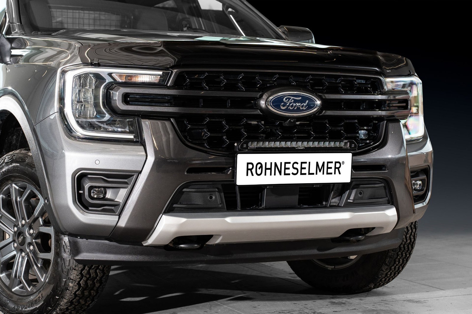 Ford Ranger Double Cab 3.0 V6 EcoBlue e-4WD SelectShift, 10-trins, 240ps, 2025