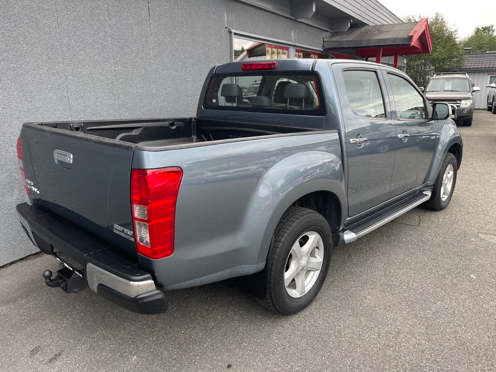 Isuzu D-Max Crew Cab 2.5 4WD Automatic, 5-trins, 163ps, 2013