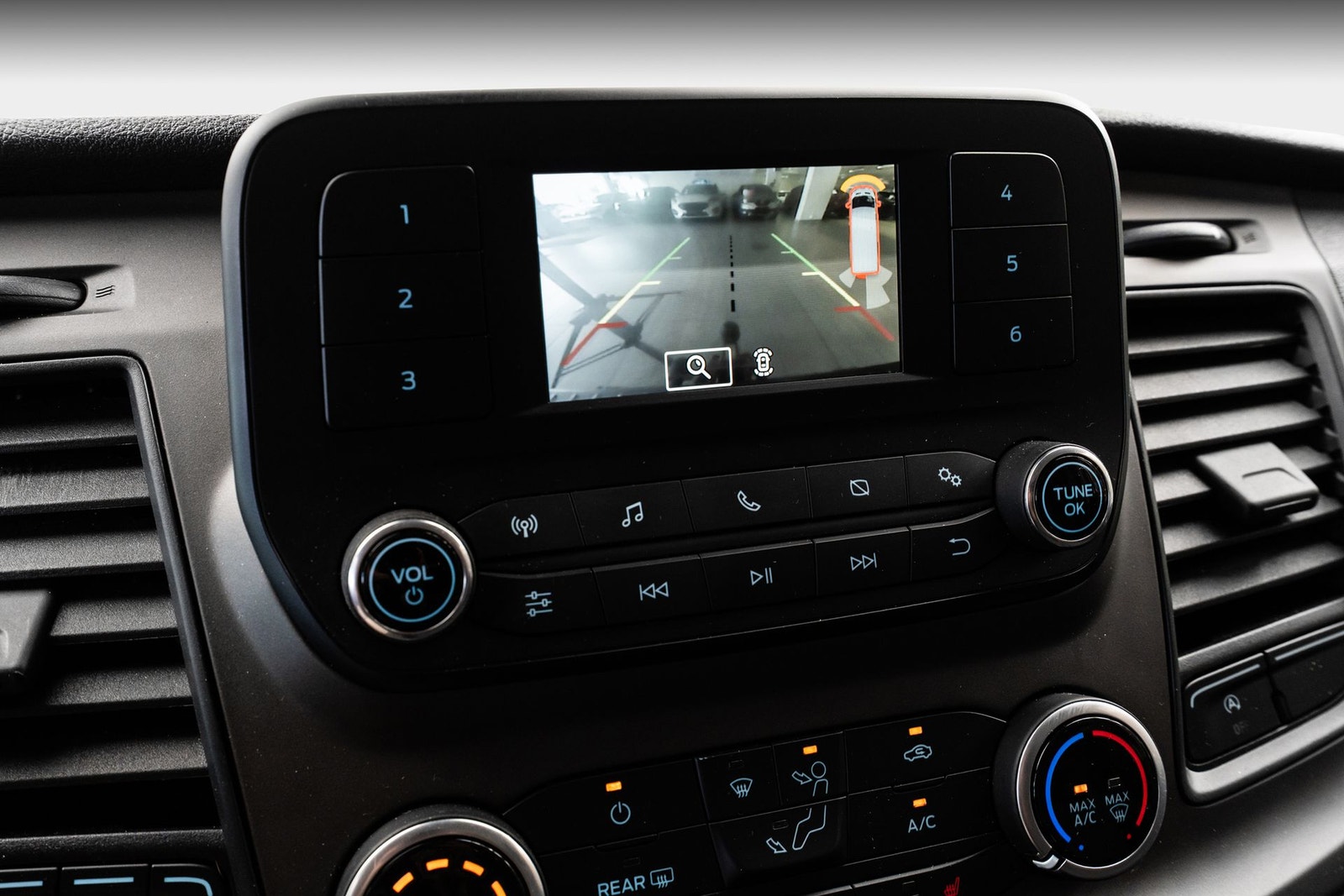 Ford Transit Custom 300 2.0 EcoBlue SelectShift, 130hp, 2023