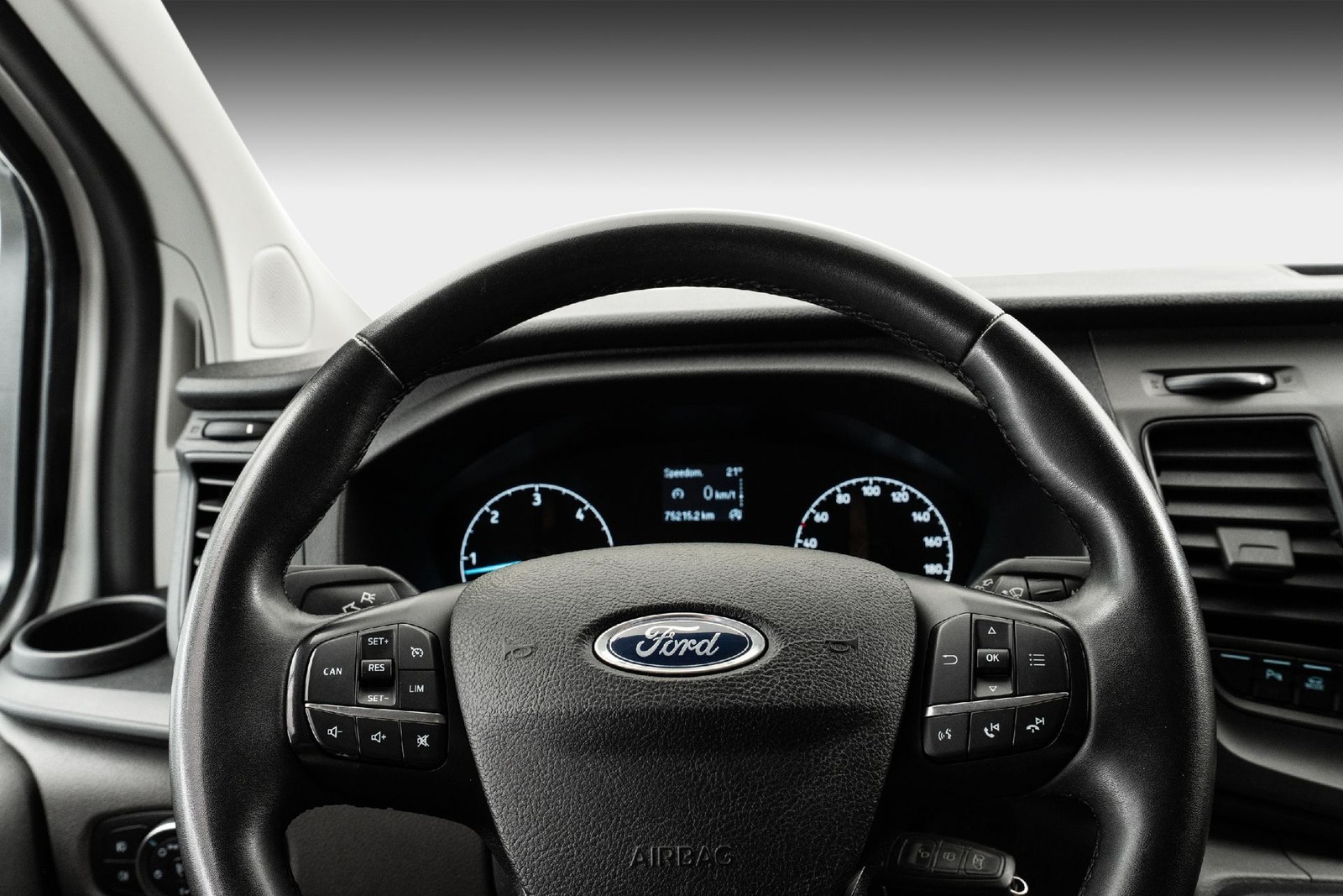 Ford Transit Custom 340 2.0 EcoBlue SelectShift, 130hp, 2023