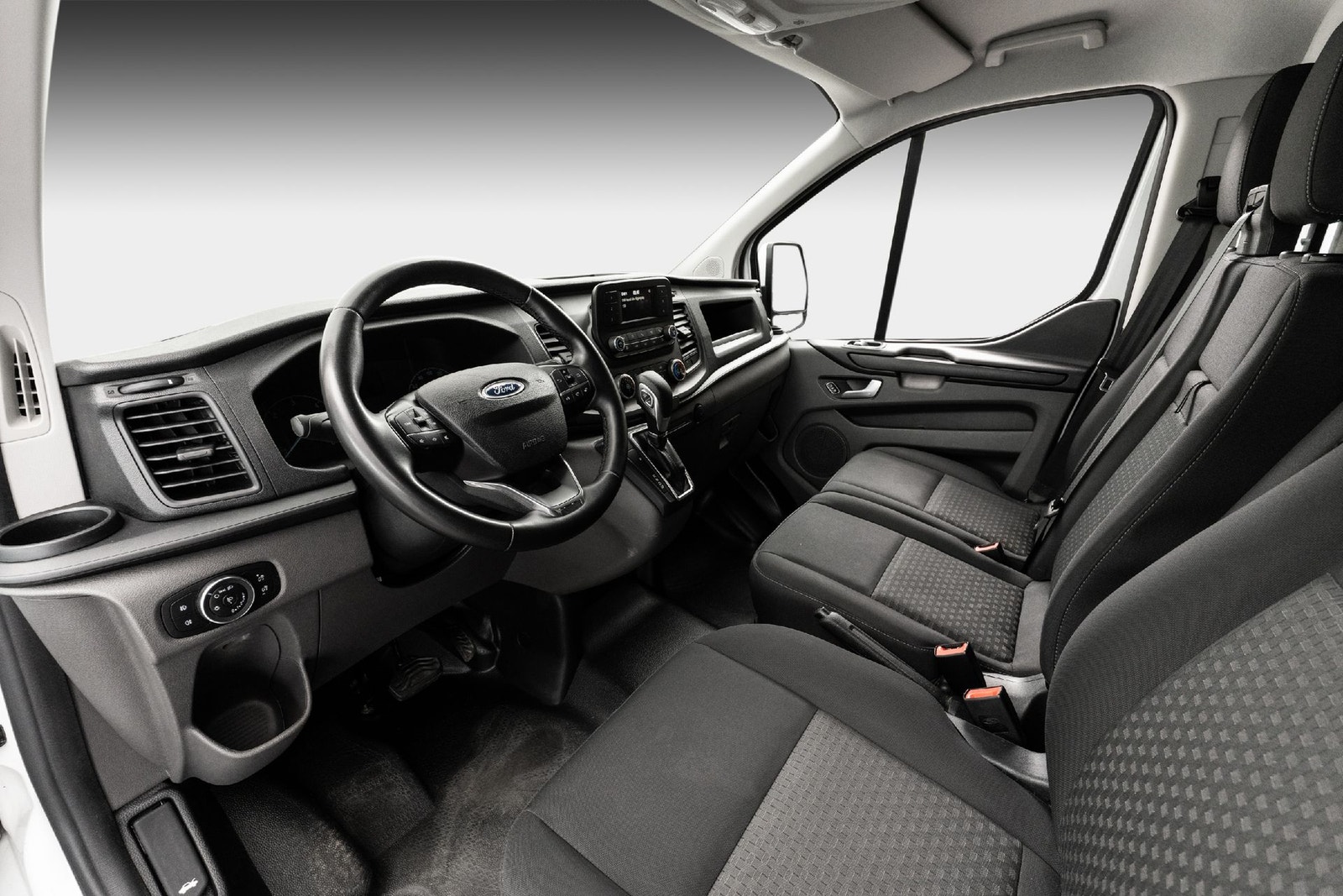 Ford Transit Custom 340 2.0 EcoBlue SelectShift, 130hp, 2023