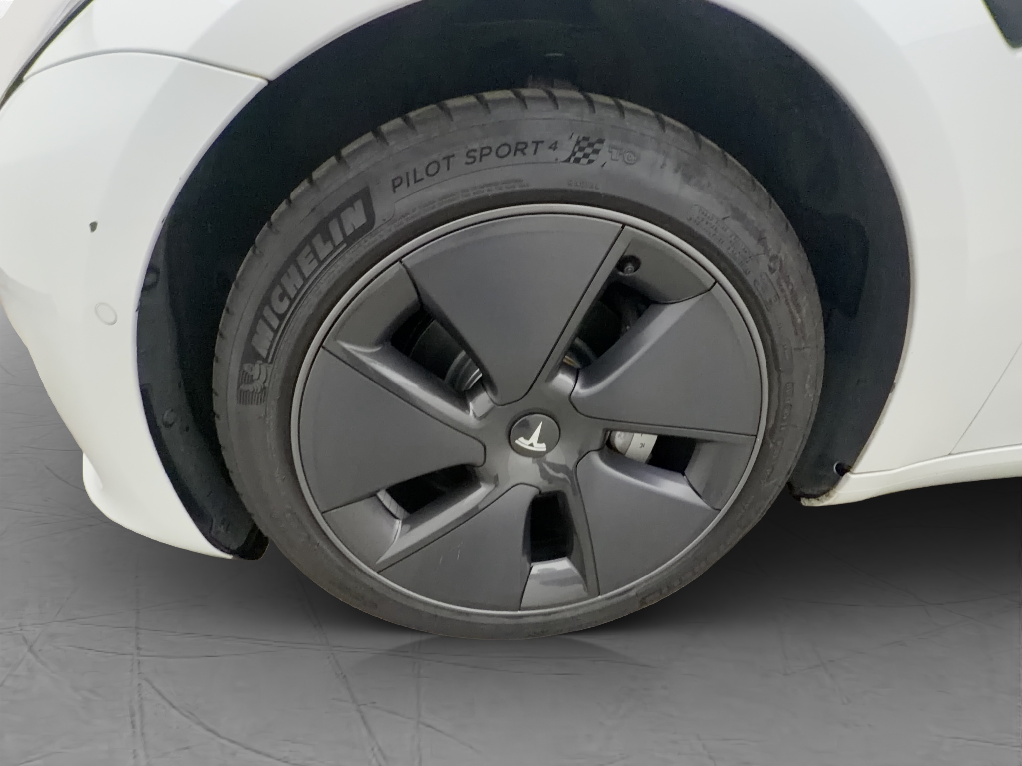 Tesla Model 3 Long Range AWD, 440hp, 2021