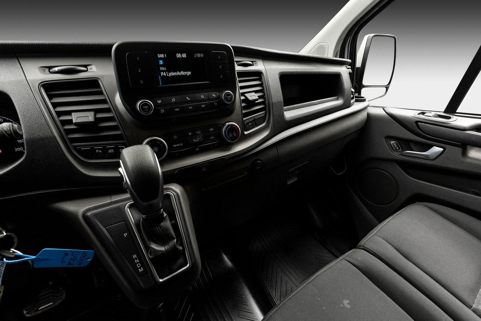 Ford Transit Custom 300 2.0 EcoBlue SelectShift, 130hp, 2023