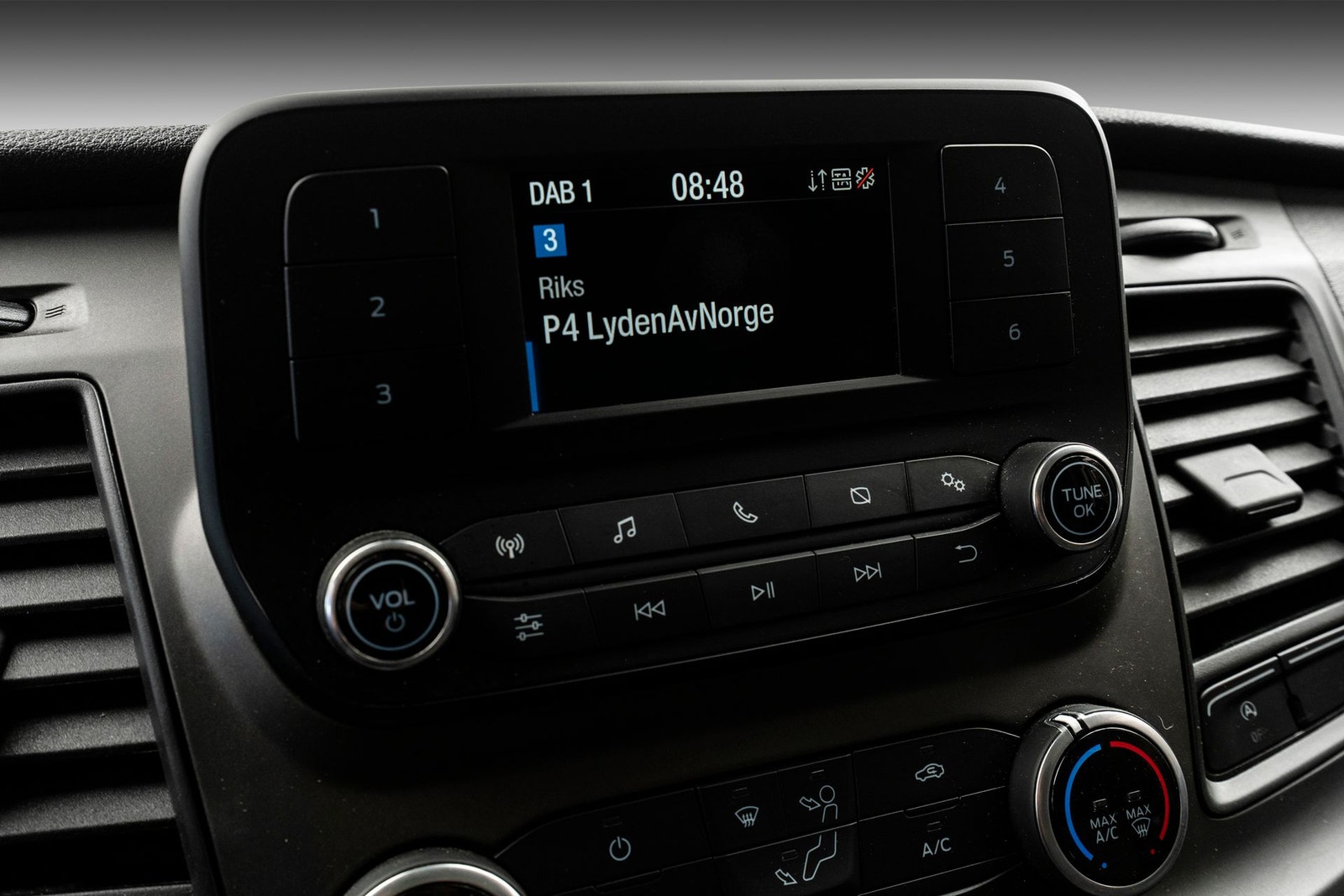 Ford Transit Custom 300 2.0 EcoBlue SelectShift, 130hp, 2023