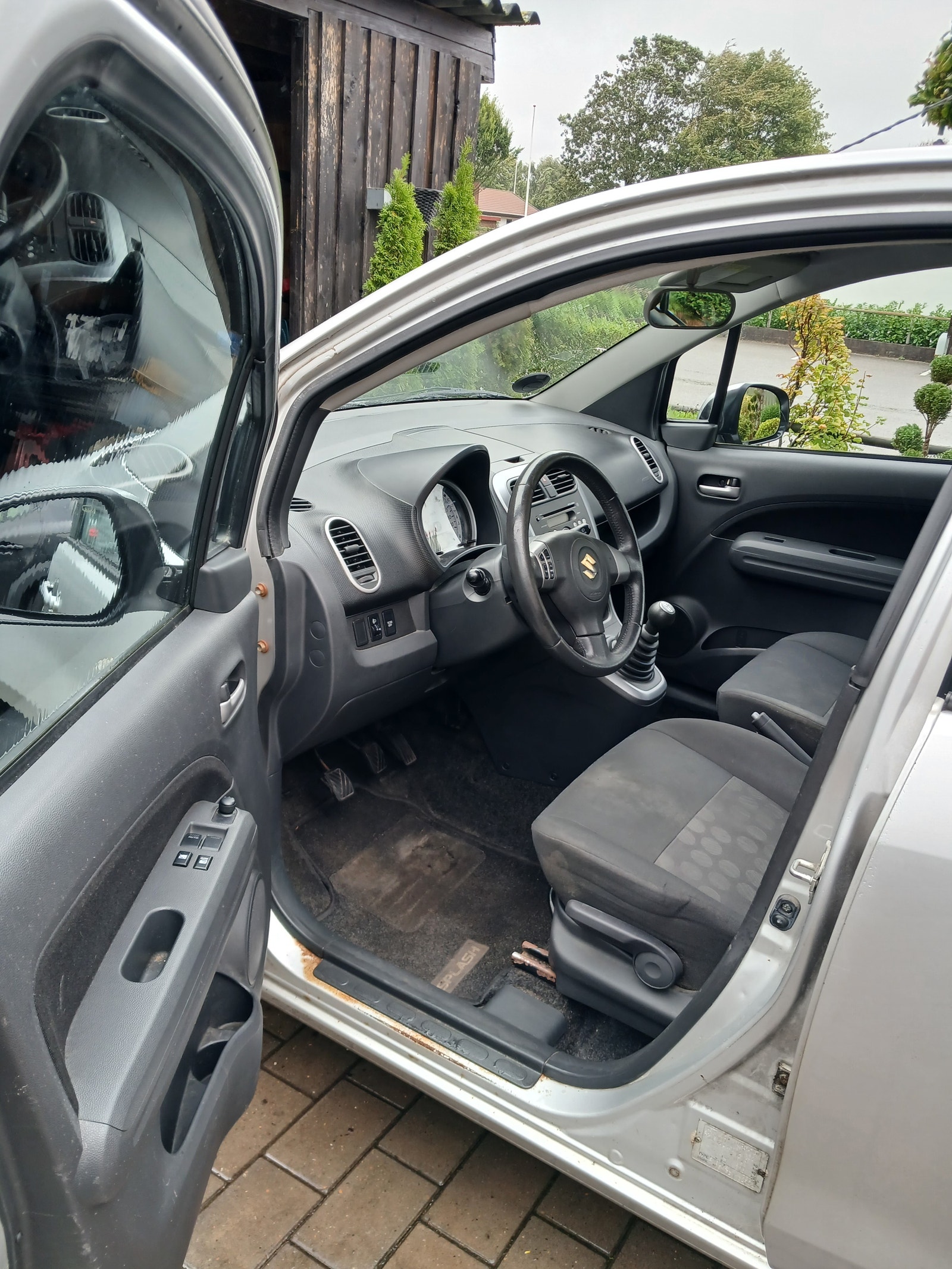 Suzuki Splash 1.0 DOHC 12V VVT Manuell, 5-trinn, 65hk, 2009
