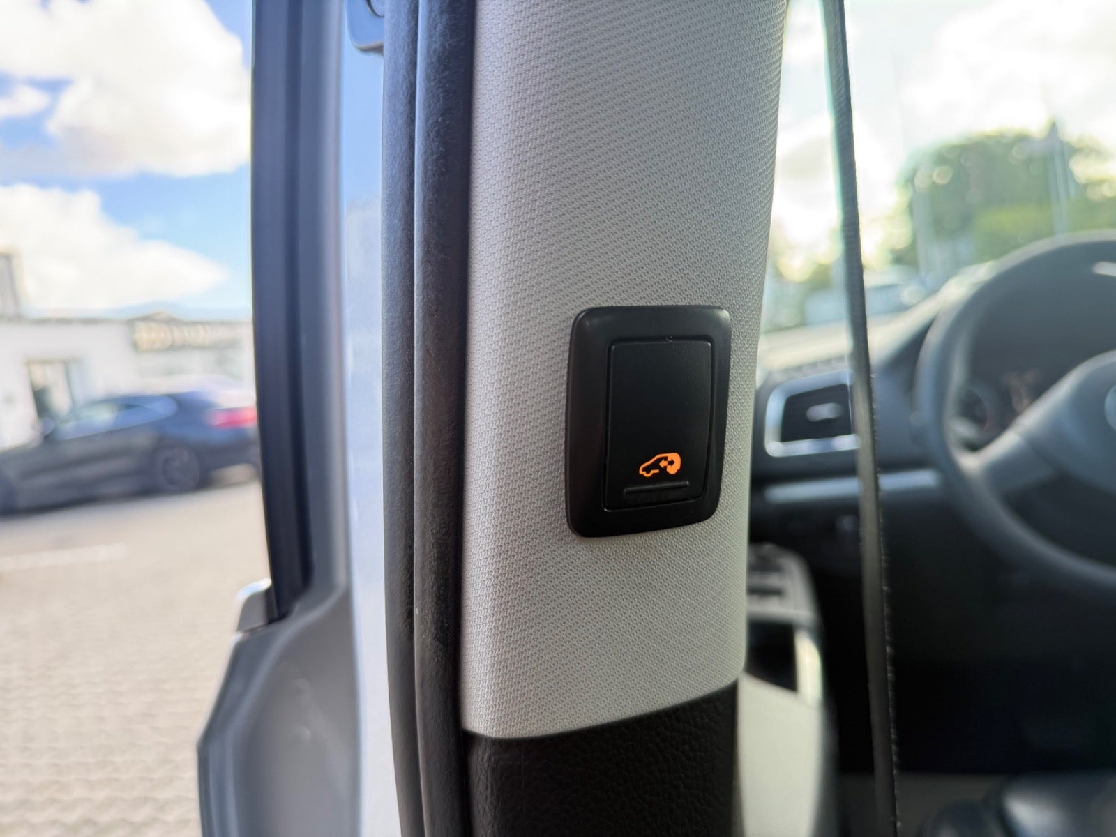 Volkswagen Sharan 7-seater 2.0 TDI DPF BMT DSG Sekventiell, 140hk, 2014