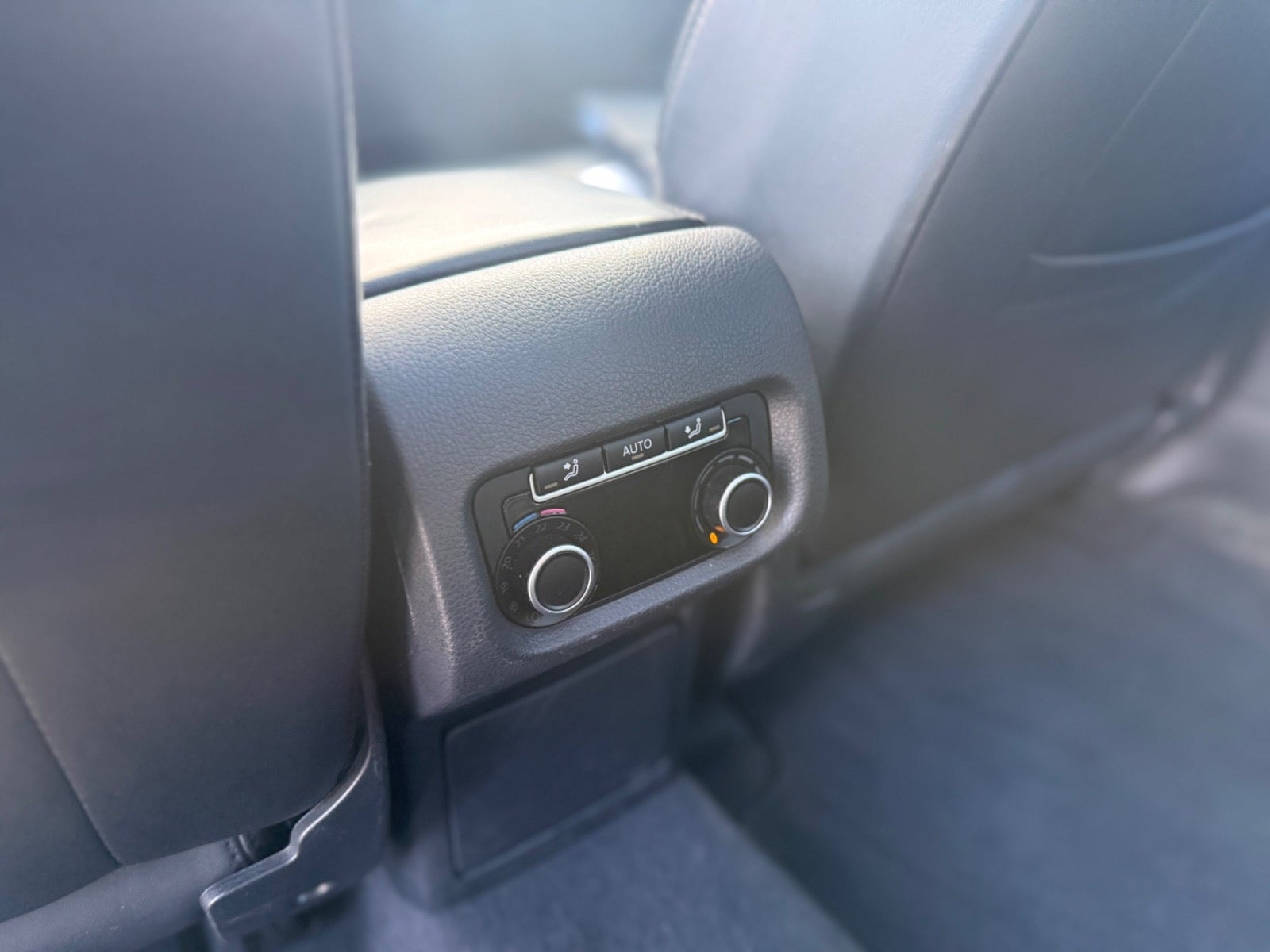 Volkswagen Sharan 7-seater 2.0 TDI DPF BMT DSG Sekventiell, 140hk, 2014